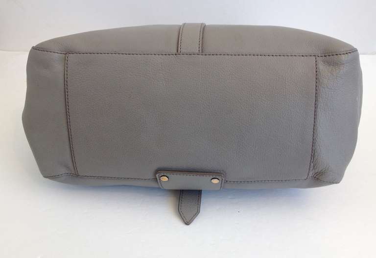 Burberry Gray Leather Purse In Excellent Condition In San Francisco, CA