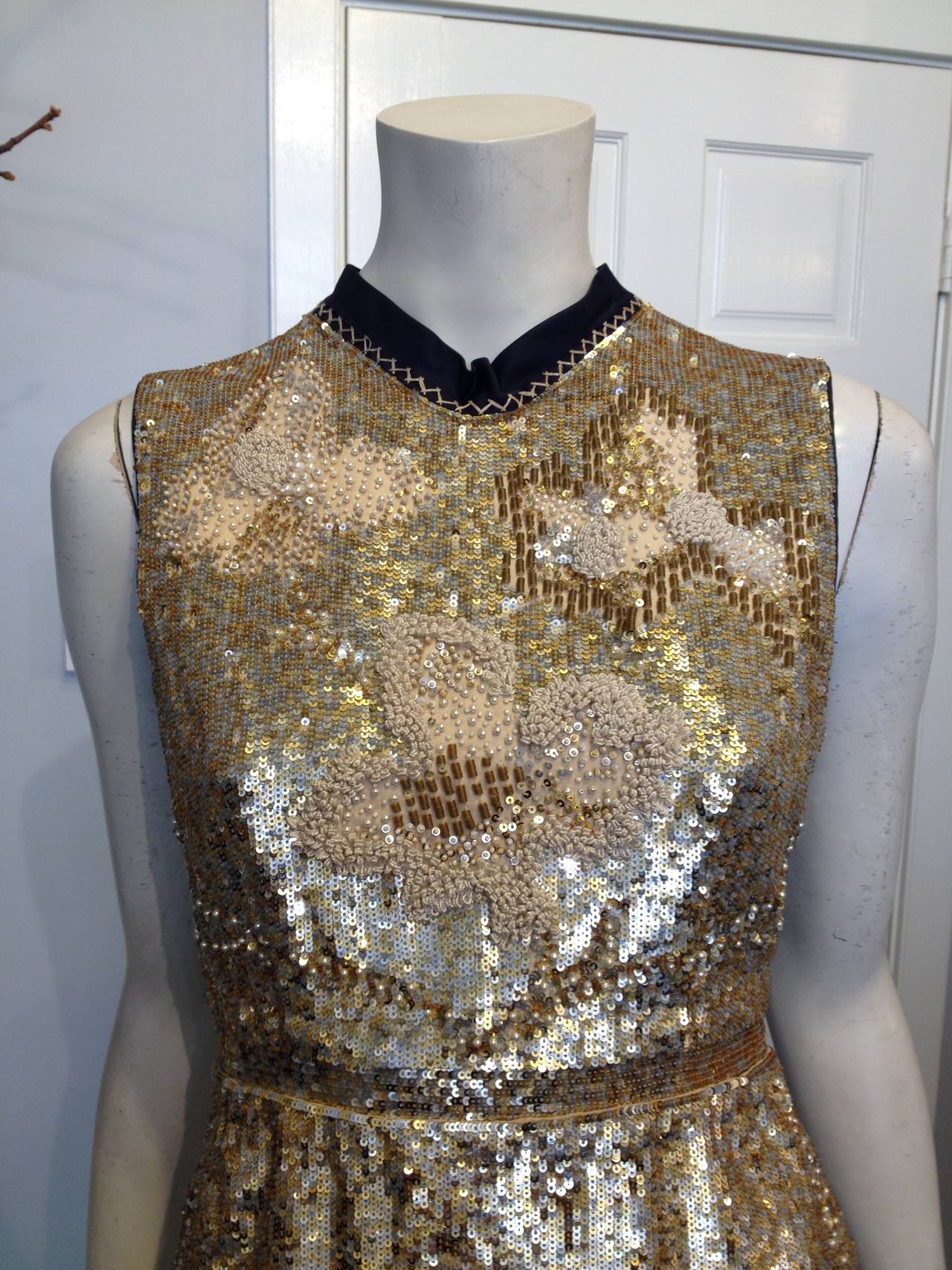 6267 Gold Sequinned Cocktail Dress In New Condition In San Francisco, CA