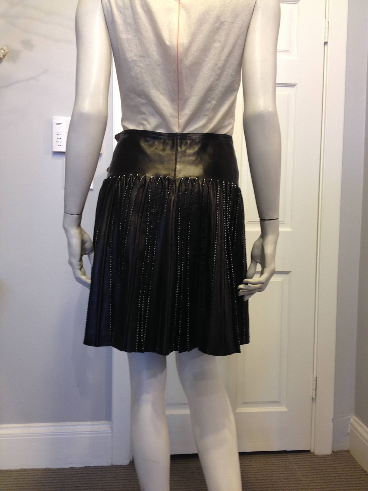Women's Alaia Black Leather Pleated Skirt