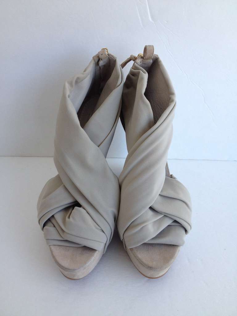 Givenchy Light Gray Wedge In New Condition In San Francisco, CA