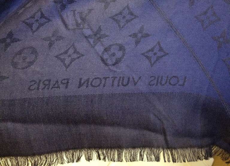 louis vuitton monogram shawl blue