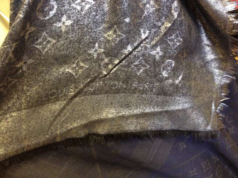 Louis Vuitton Navy and Silver Monogram Shawl In Excellent Condition In San Francisco, CA