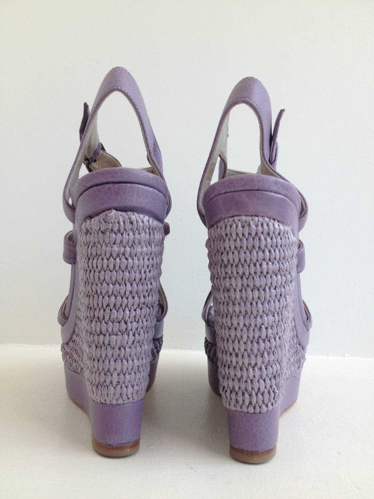 Balenciaga Lavender Woven Straw Wedges In New Condition In San Francisco, CA