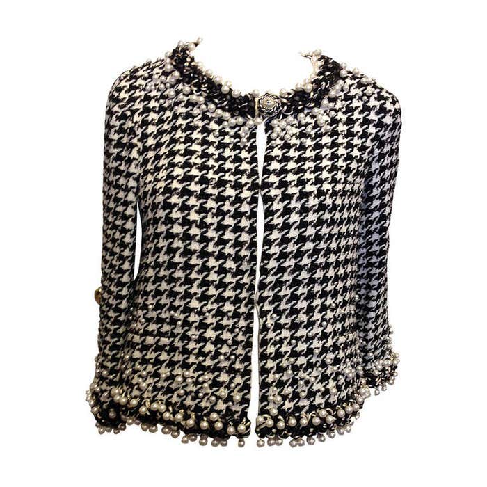 Chanel Black and White Houndstooth Jacket with Pearls at 1stDibs ...