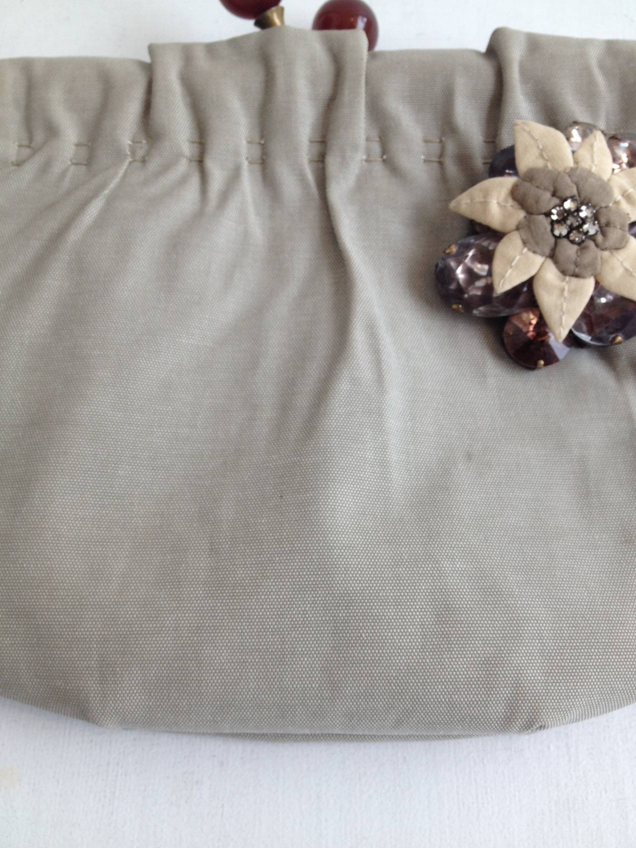 Marni Grey Kisslock Clutch with Floral Brooch In Excellent Condition In San Francisco, CA