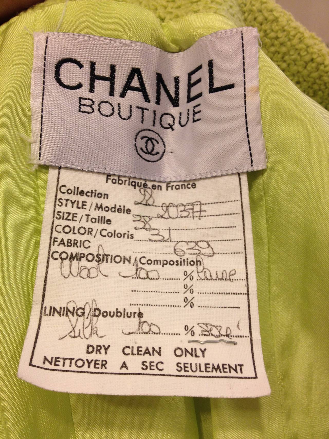 Women's Chanel Bright Green Tweed Jacket For Sale