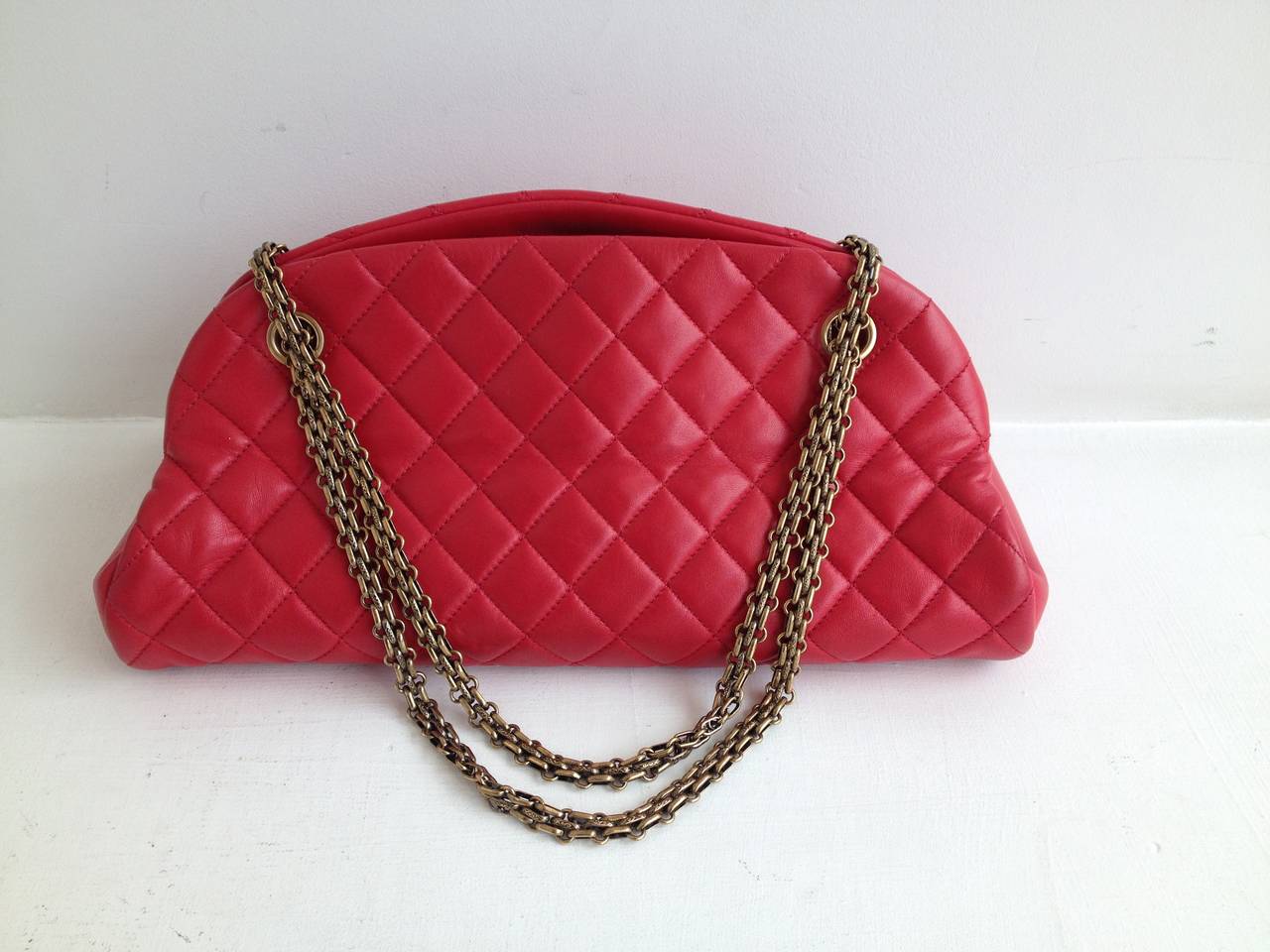 Chanel Red Quilted Bag In Excellent Condition In San Francisco, CA