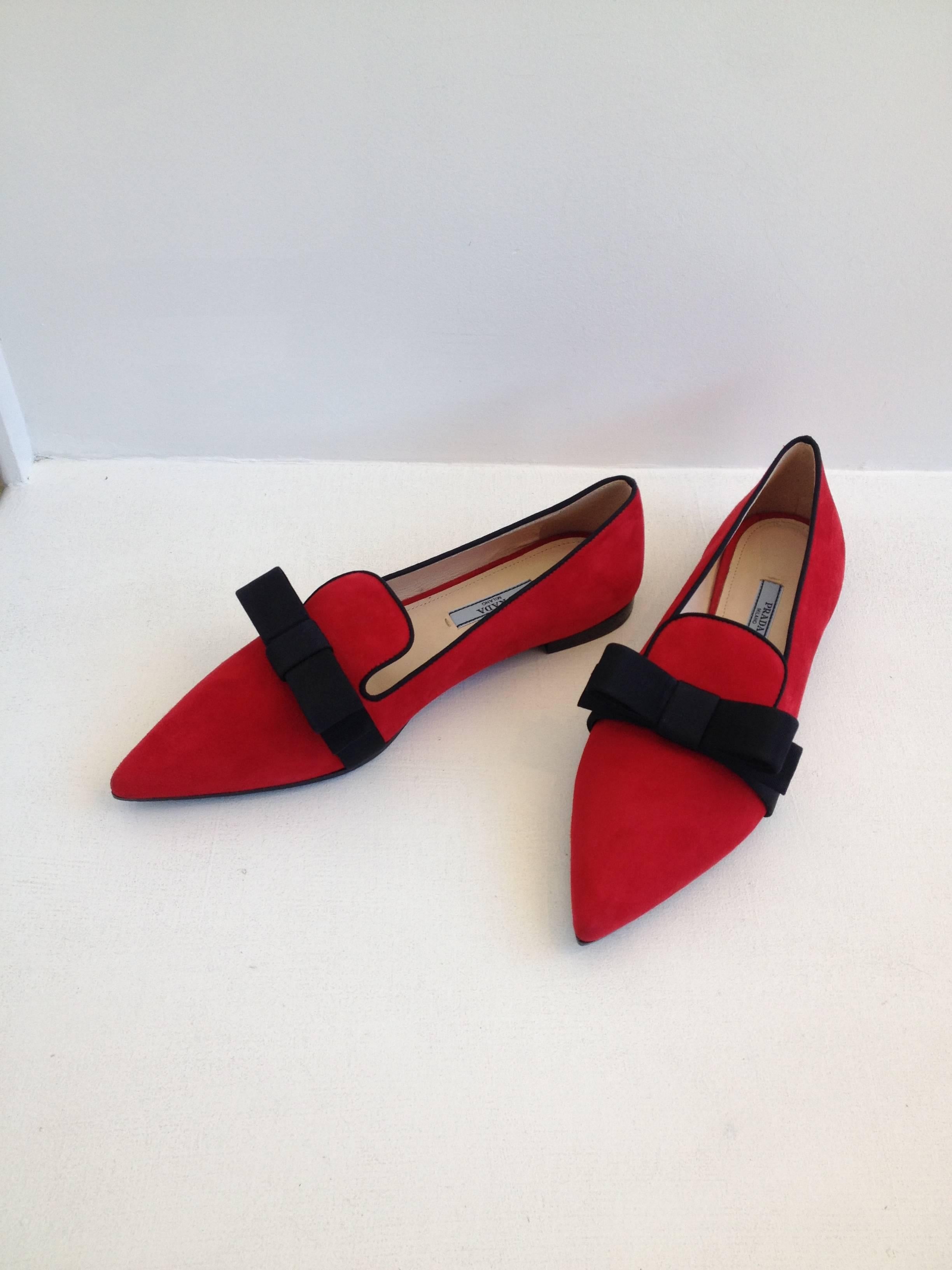Prada Red Suede Smoking Flats Size 37.5 (7) In New Condition In San Francisco, CA