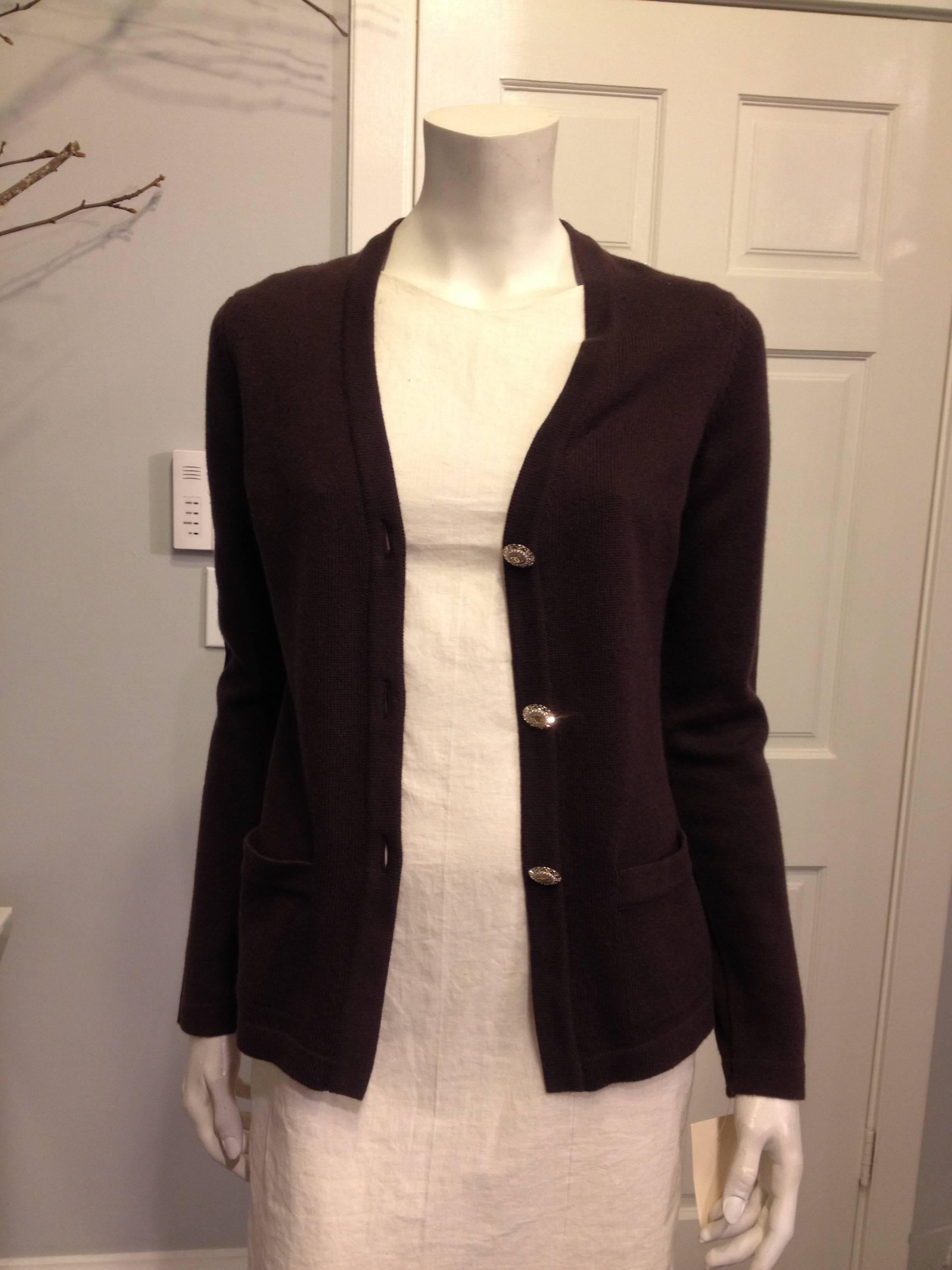 Chanel Brown Cashmere Cardigan  In Excellent Condition In San Francisco, CA
