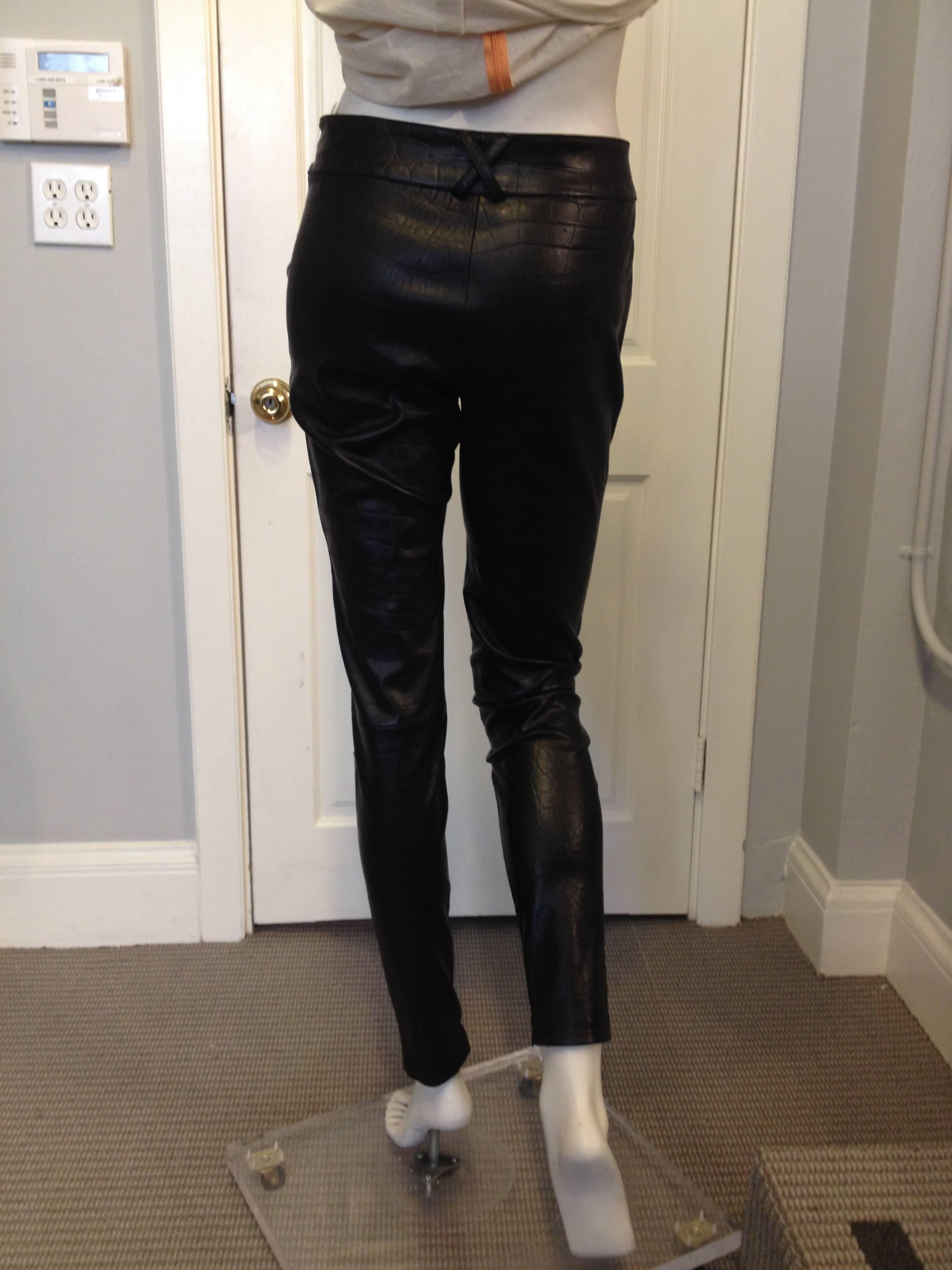 Givenchy Black Leather Pants Size 38 (6) In Excellent Condition In San Francisco, CA