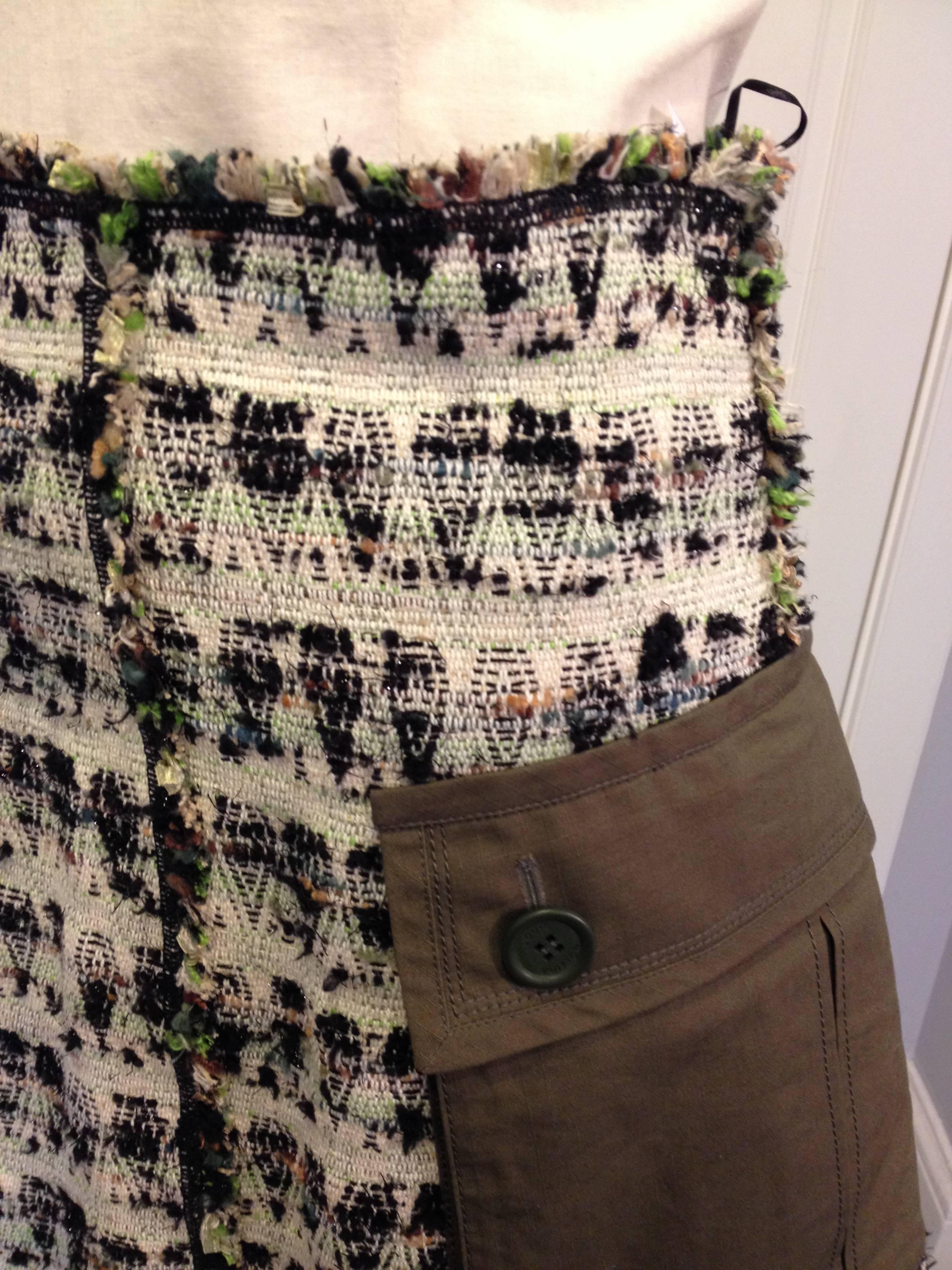 Louis Vuitton Cream and Olive Tweed Skirt Size 38 (6) In Excellent Condition In San Francisco, CA