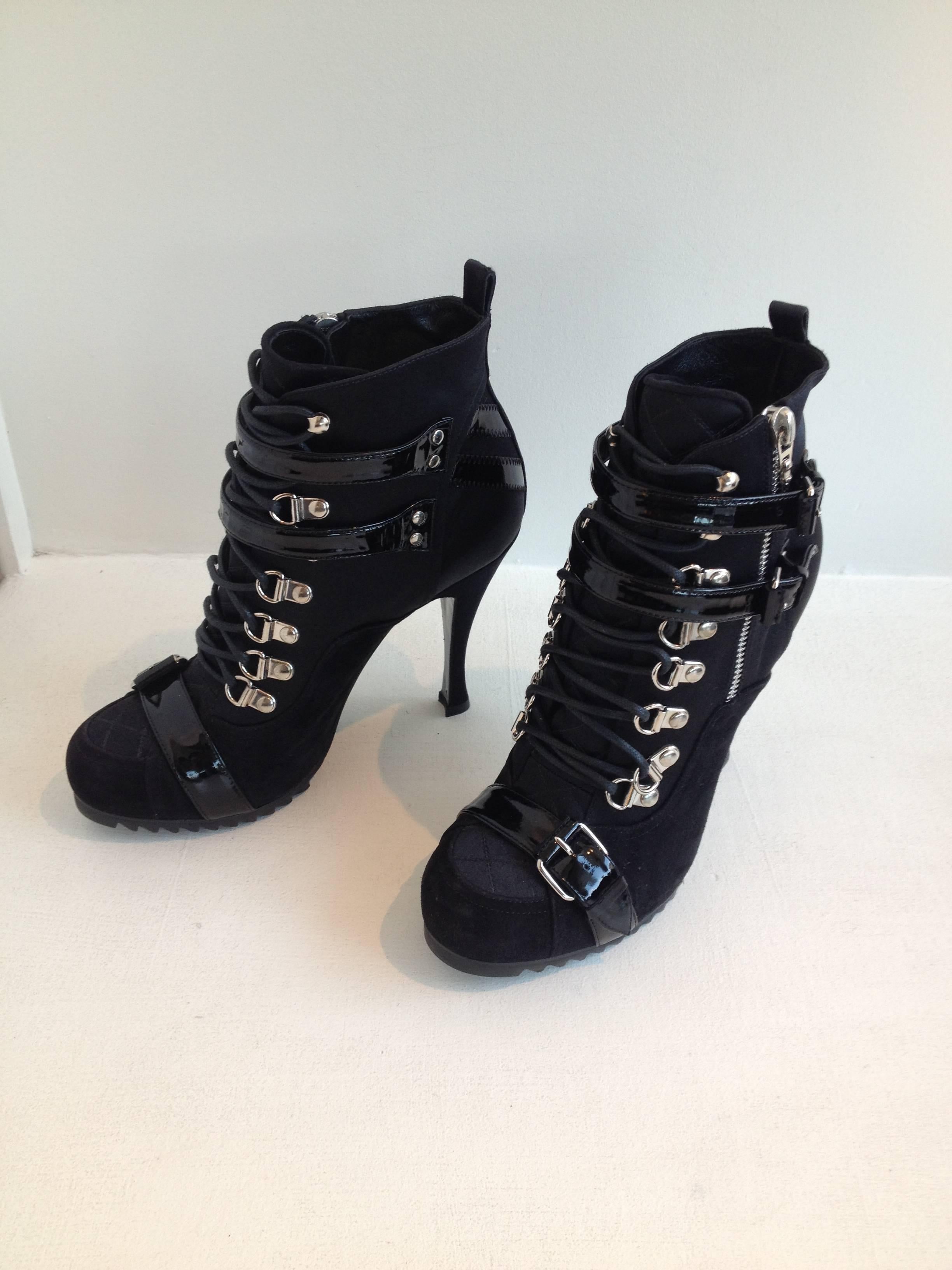 Balenciaga Black Satin Lace-up Bootie Size 38 (7.5) In New Condition In San Francisco, CA