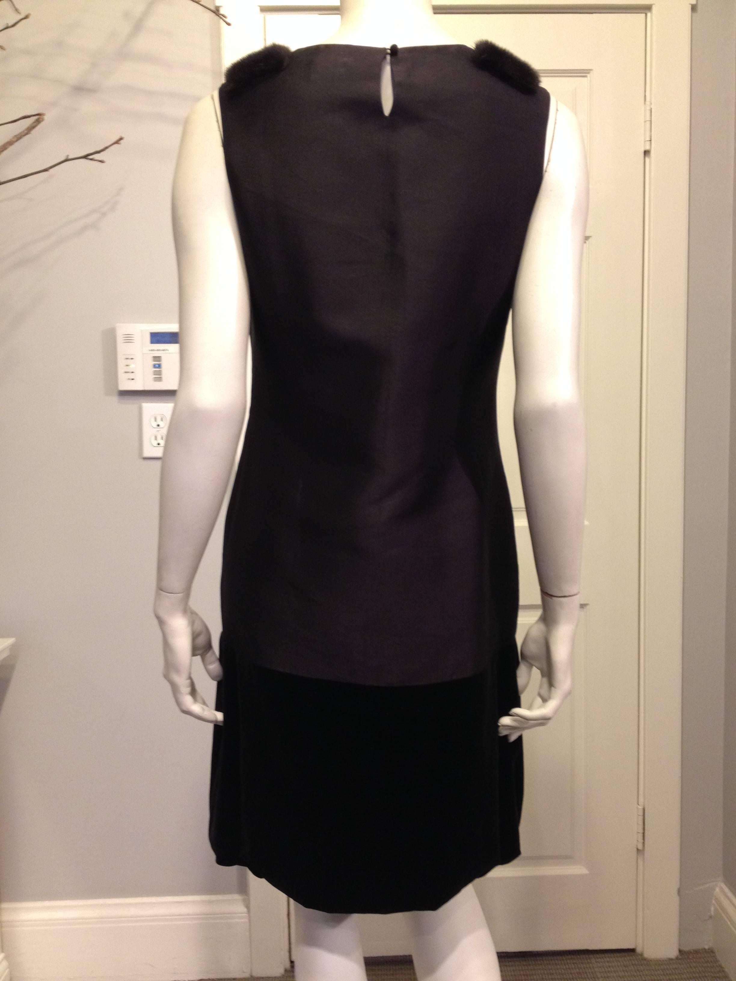 J. Mendel Black Silk Dress with Fur Epaulettes Size 10 In Good Condition In San Francisco, CA