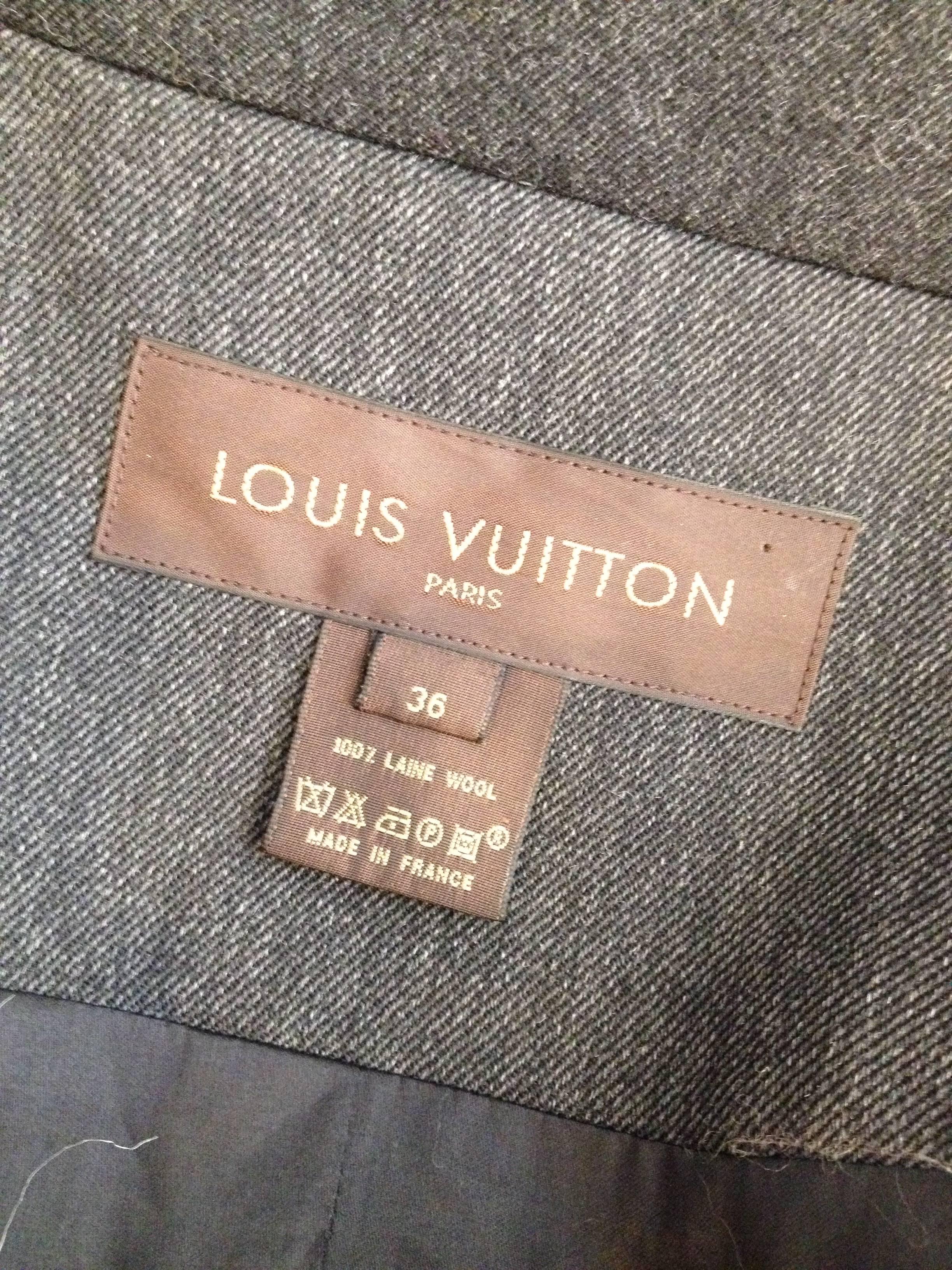Louis Vuitton Grey Wool Collared Coat Size 36 (4) 5