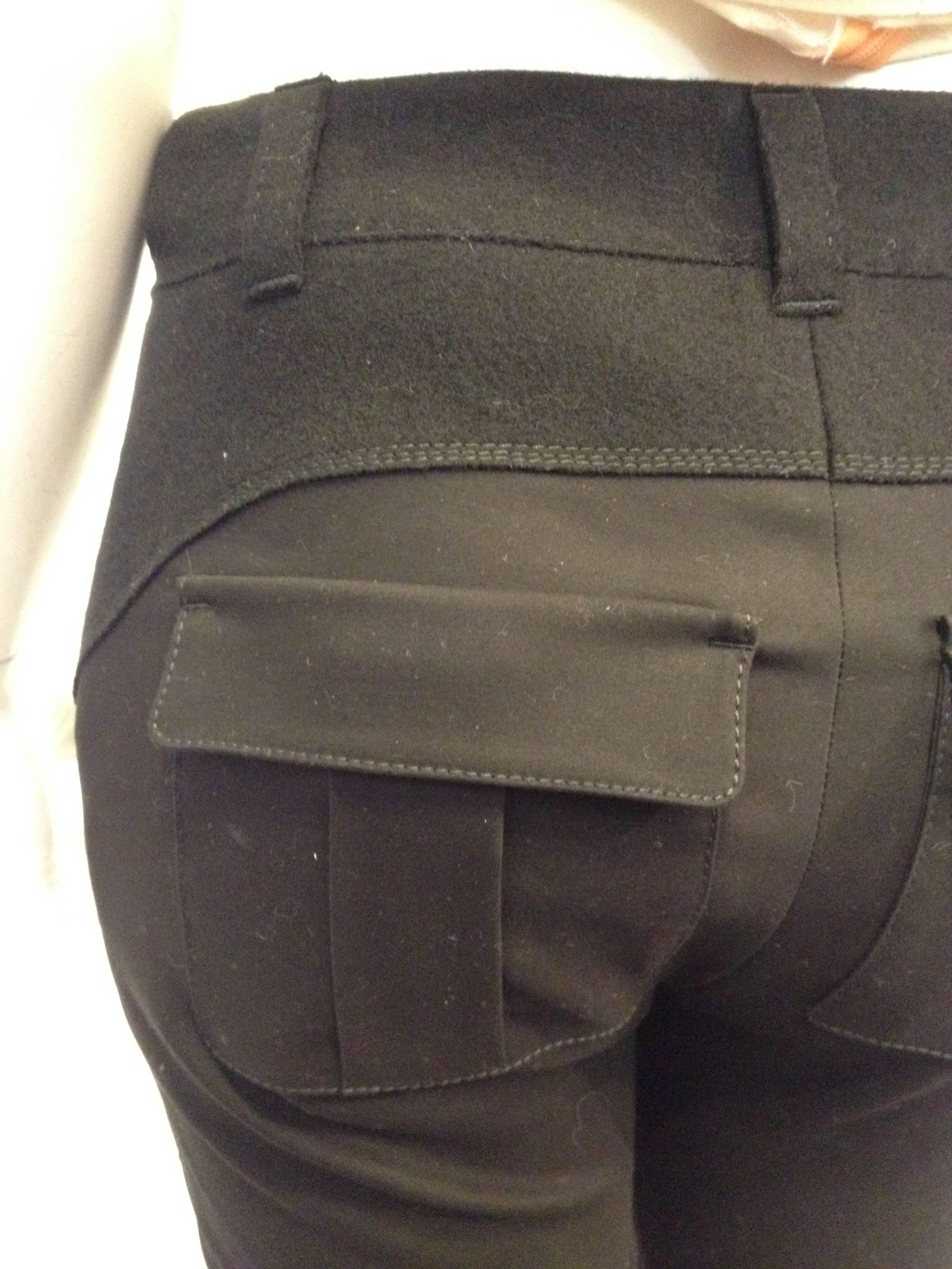 Louis Vuitton Black Cargo Pants Size 36 (4) In Excellent Condition In San Francisco, CA