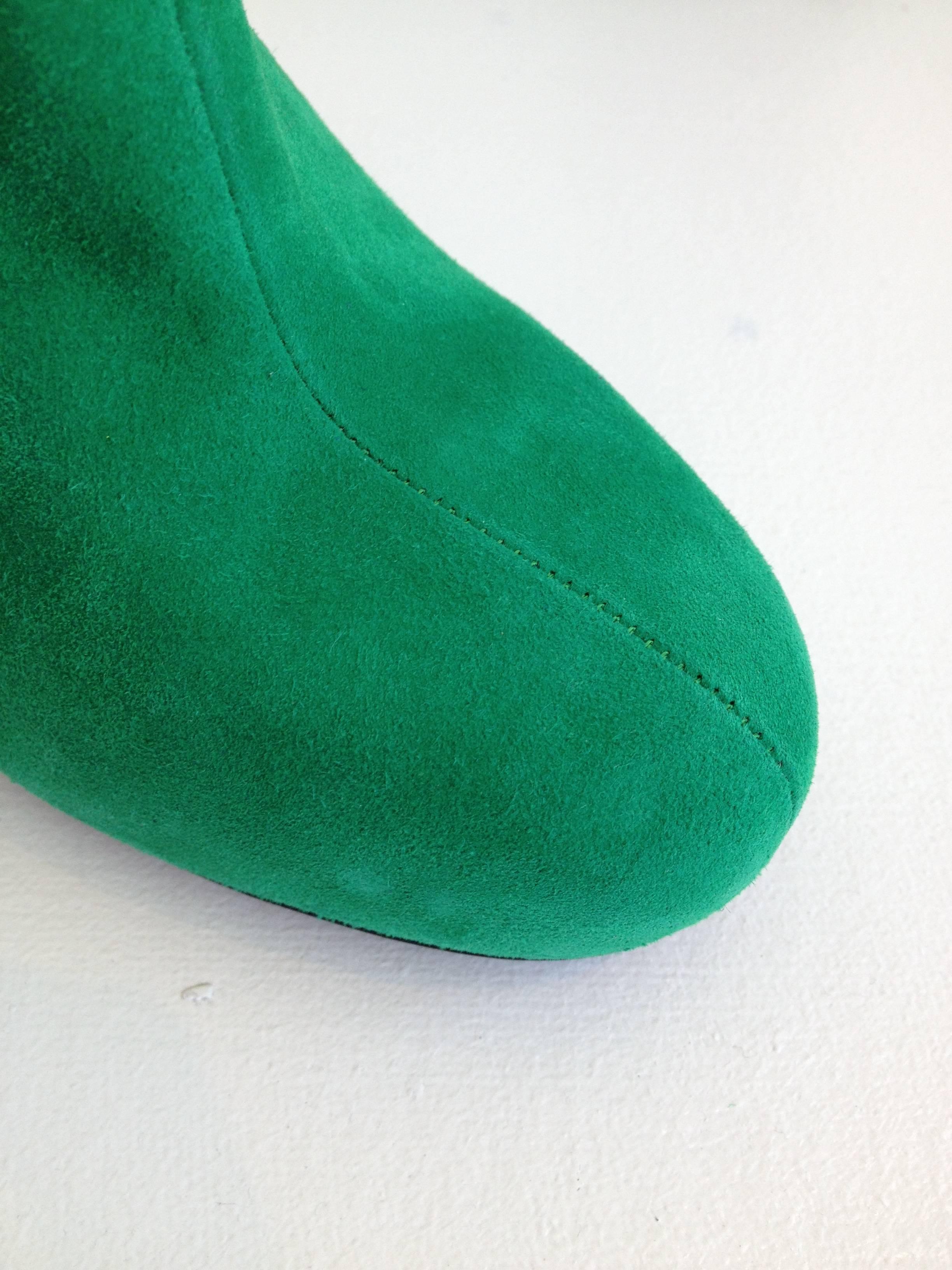 Balenciaga Green Suede Booties In New Condition For Sale In San Francisco, CA