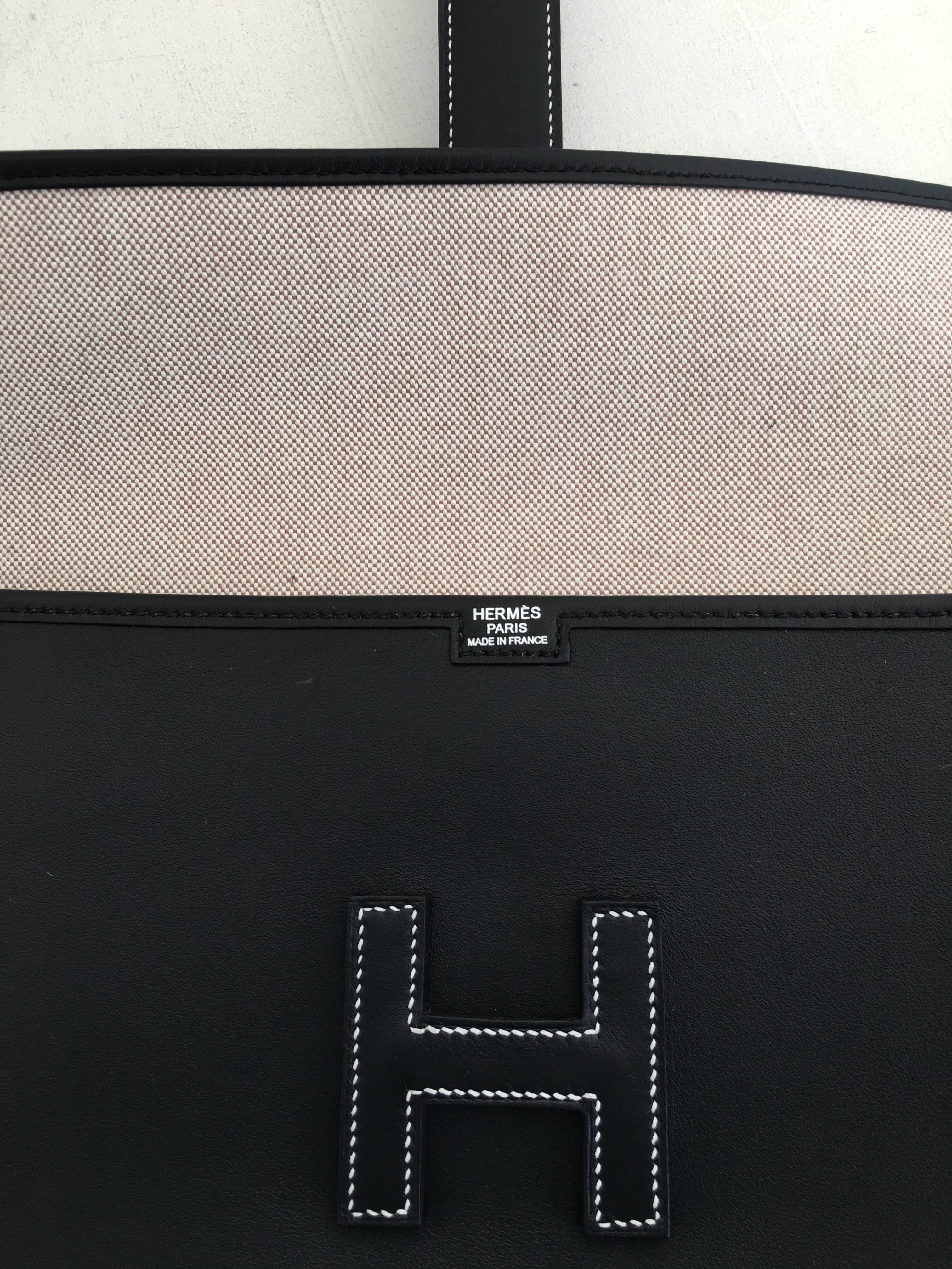 Hermes Black Leather Clutch For Sale 2
