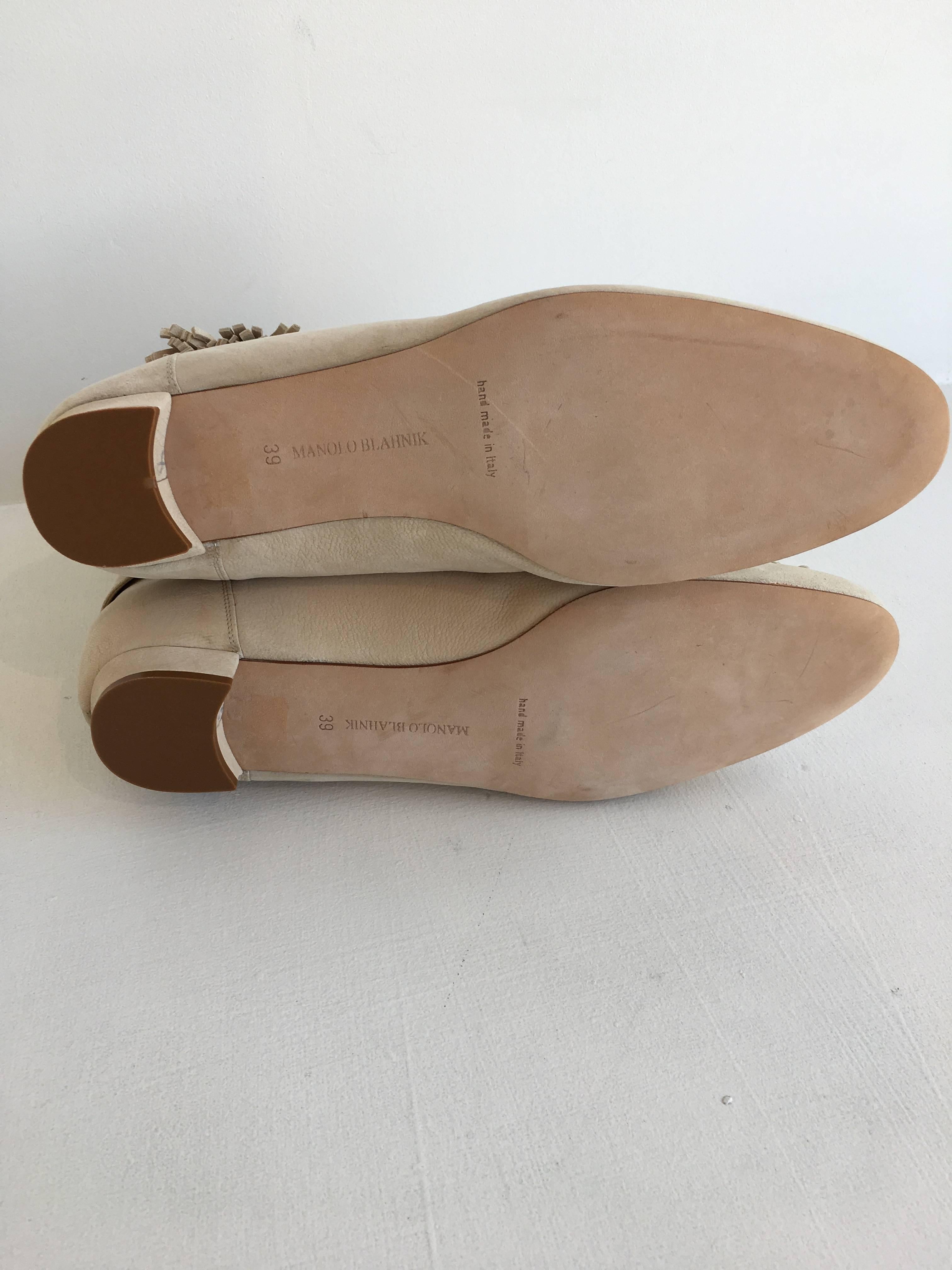 Manolo Blahnik Beige Suede Moccasin Booties(39) For Sale 1