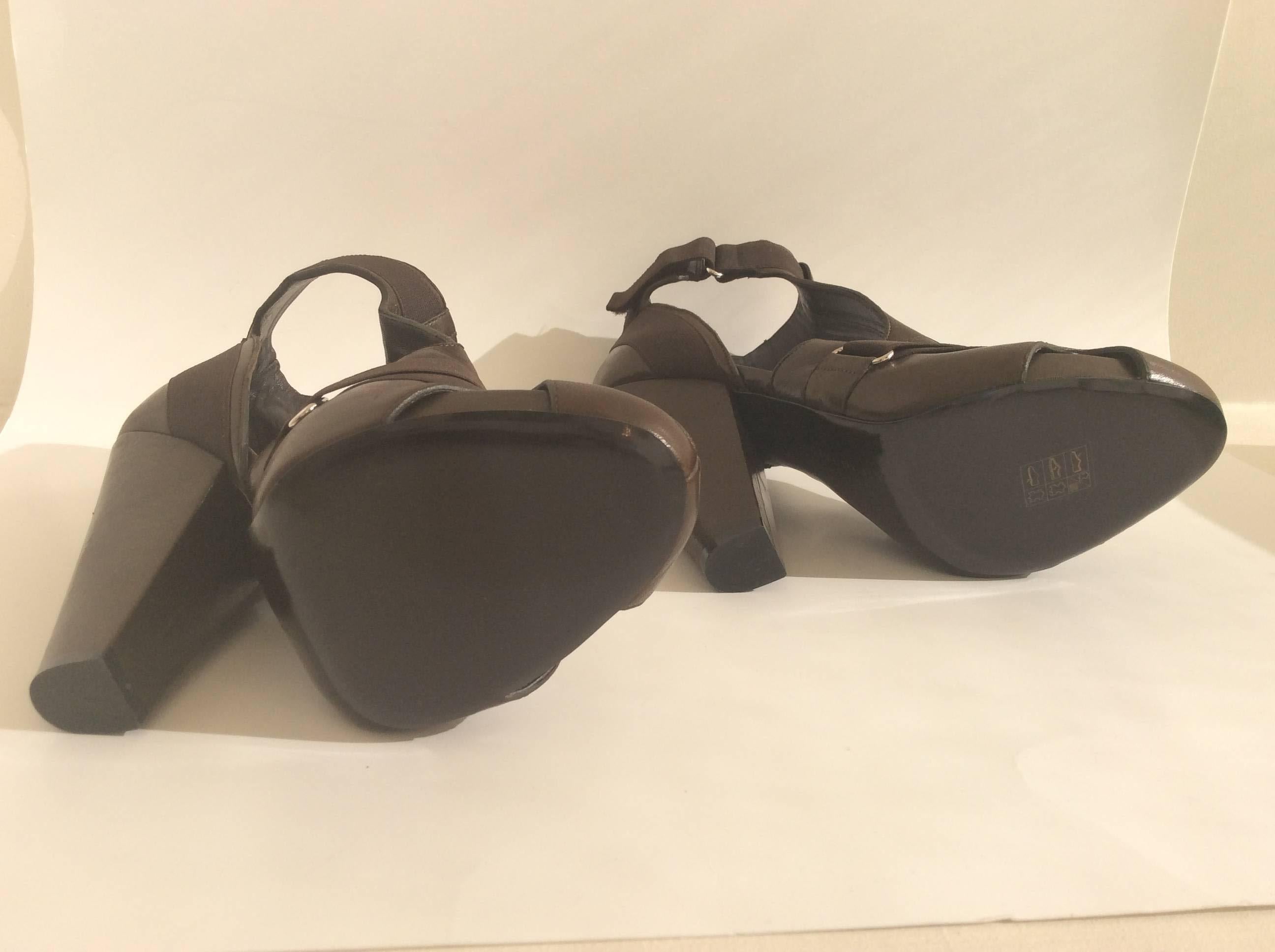 Givenchy Brown Leather Elastic Strappy Platform Sandals Sz 38 Heels In New Condition In San Francisco, CA