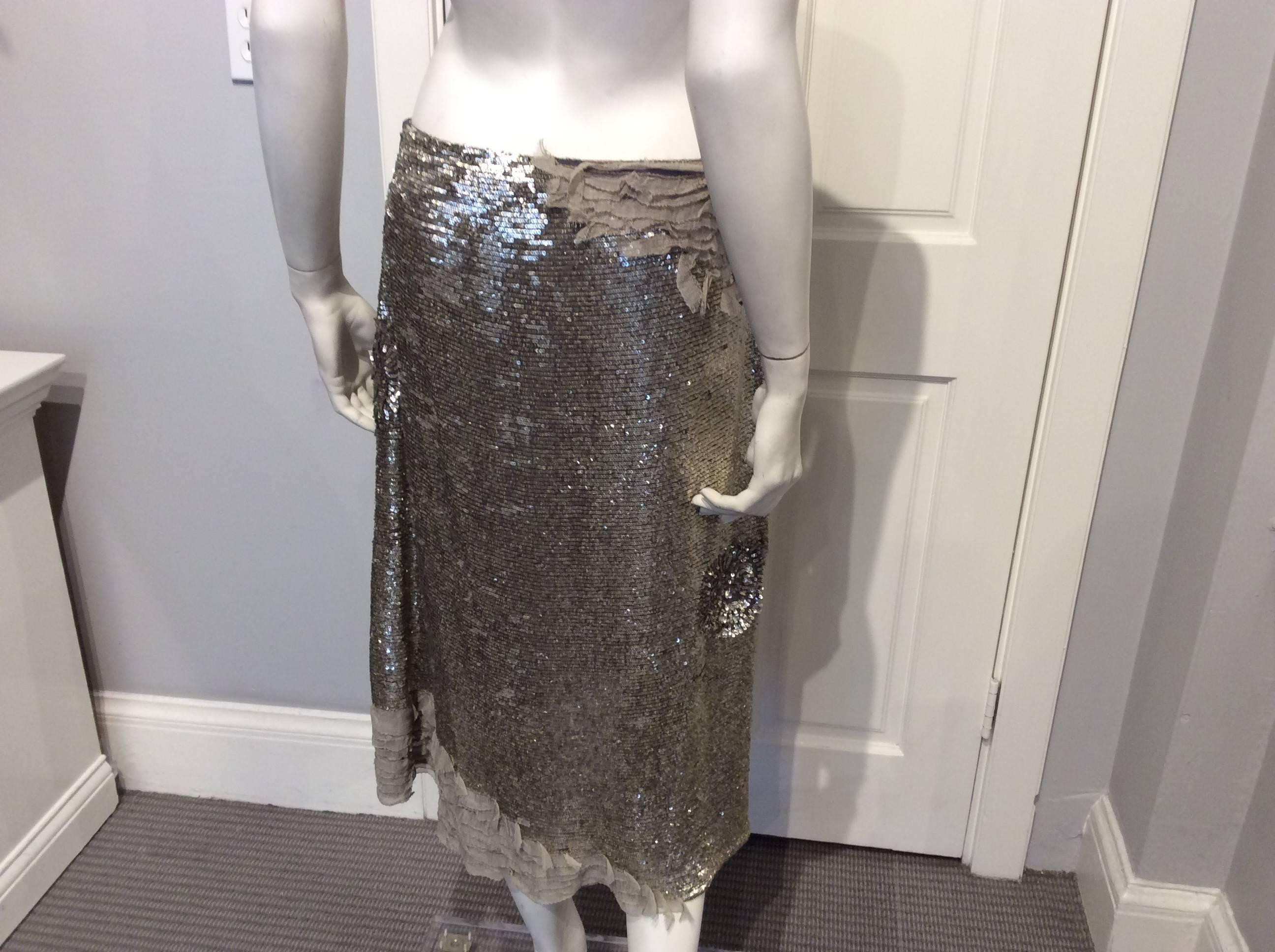 Maurizo Pecoraro Silver Sequin Skirt Sz 44 In Excellent Condition For Sale In San Francisco, CA