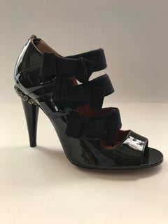 Lanvin Black Patent Sandal Bootie WithsGrosgrain Bows And Crystal Detail Sz 38i
