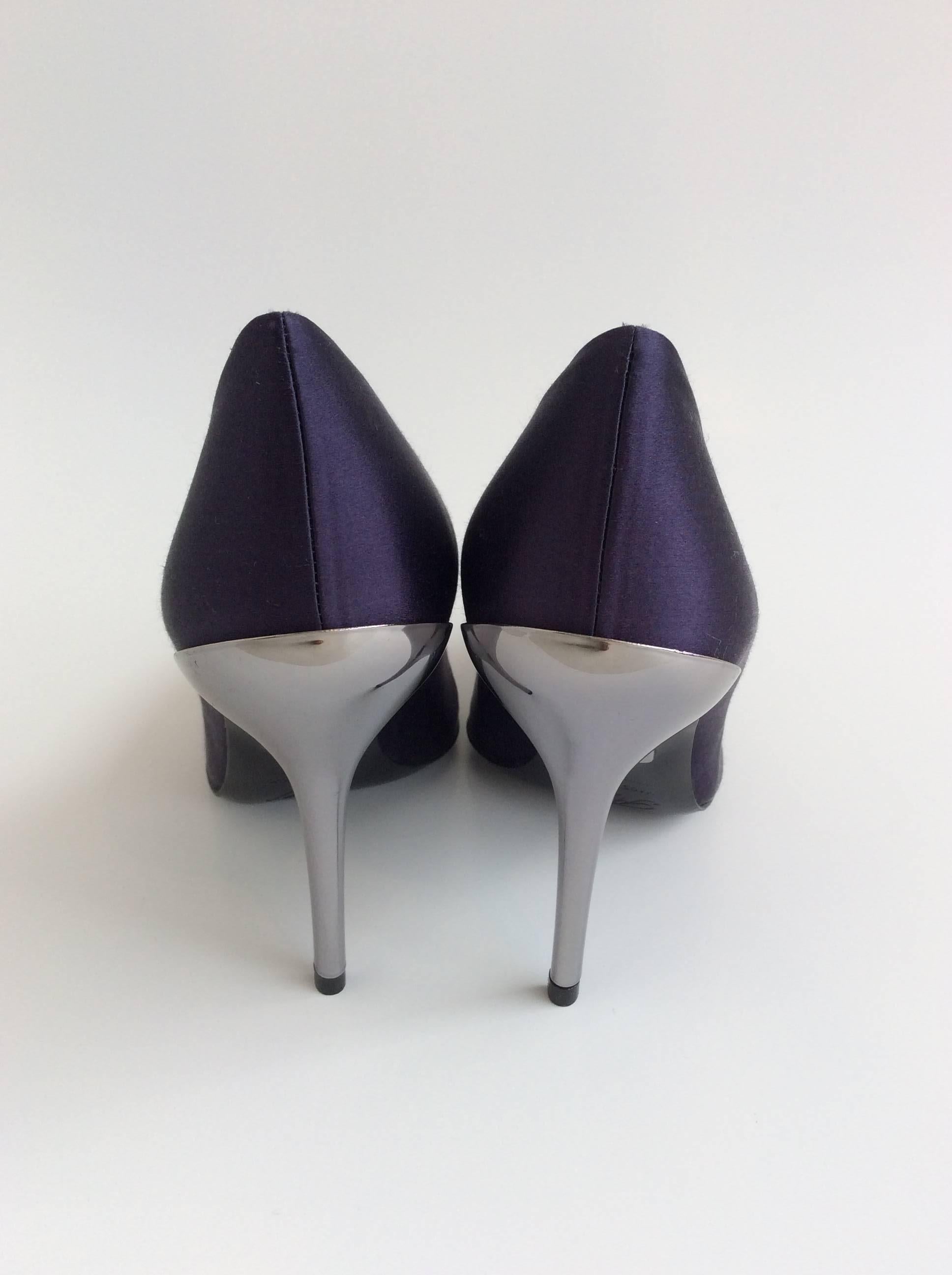 Black Roger Vivier Purple Satin Pumps With Silver Metallic Heel Sz37