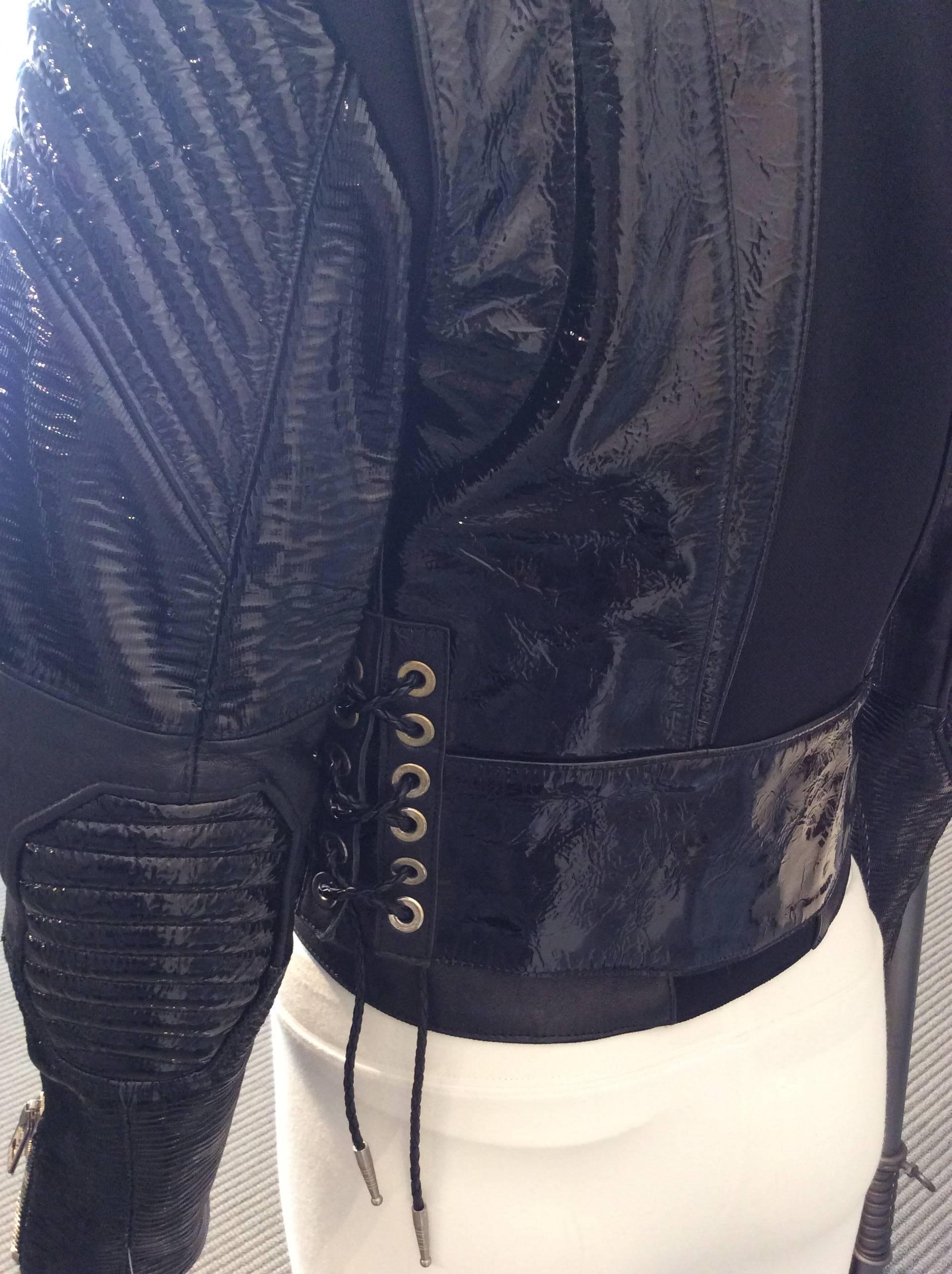 Balenciaga Black Patent Leather Textured Zippered Motorcycle Jacket  For Sale 3