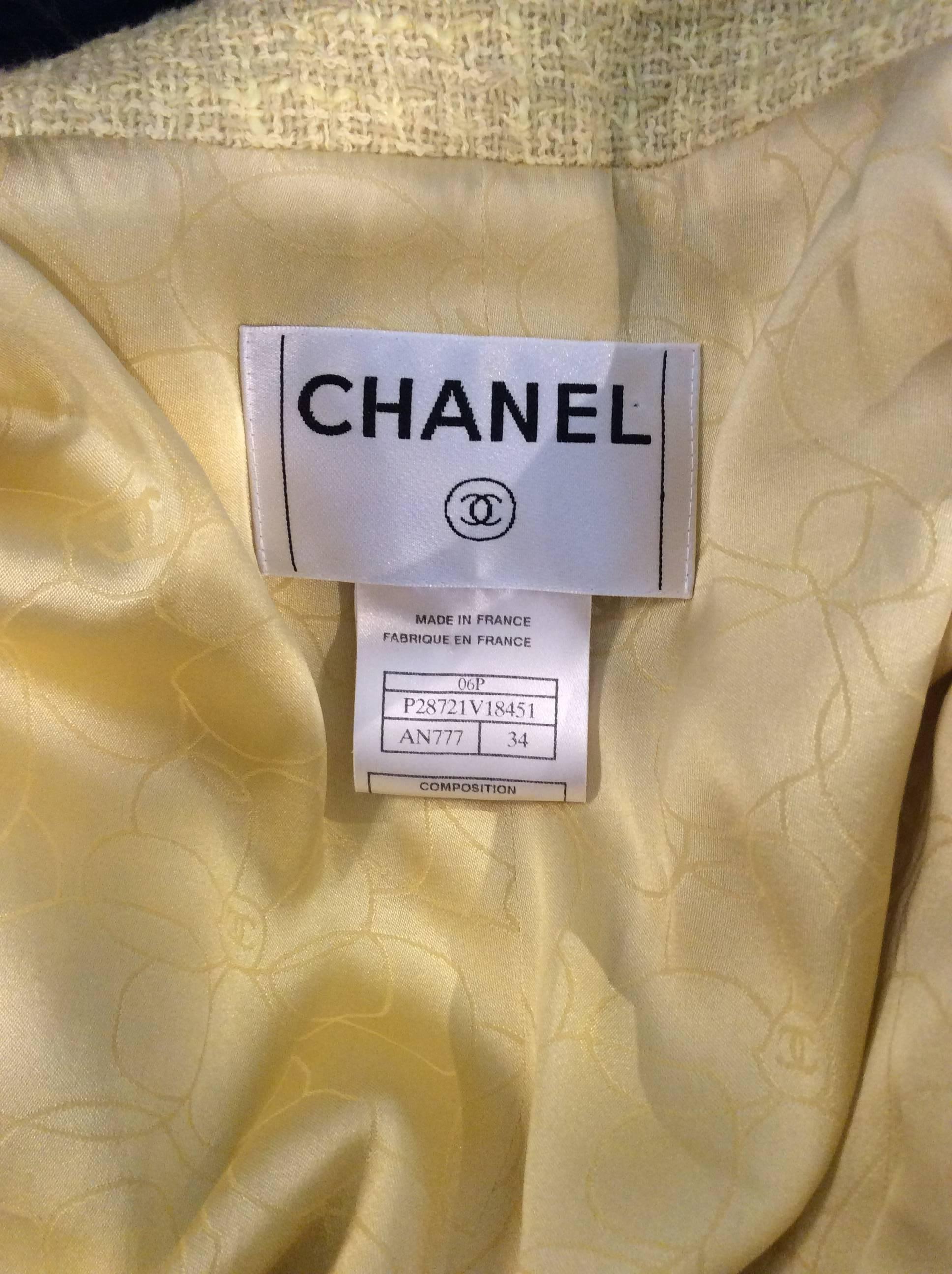 Chanel Yellow Tweed Jacket w/ Red and Purple Trim And Gold Buttons Sz34, Us2 2