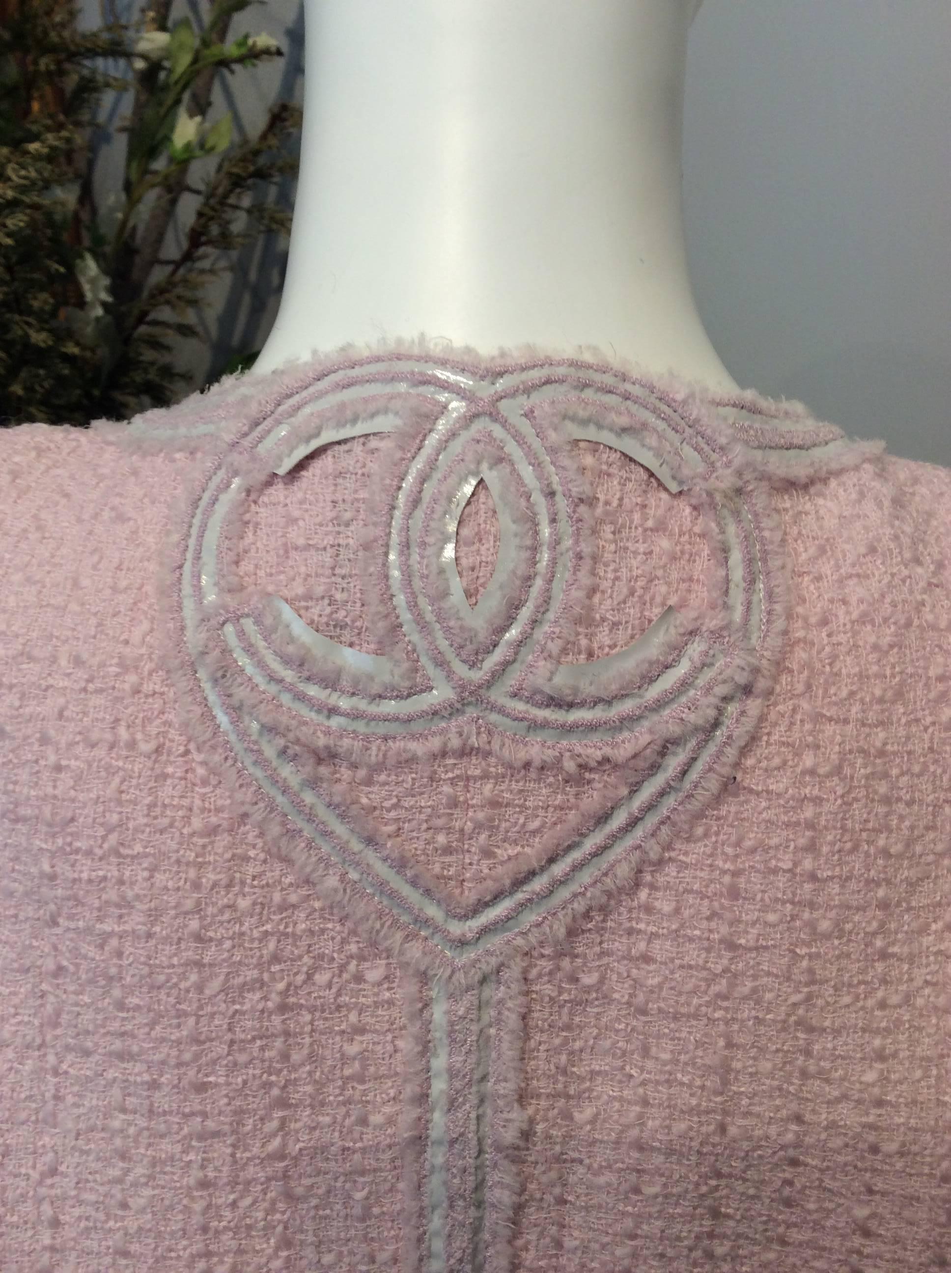 Gray Chanel Light Pink Tweed Jacket with White Nylon Trim and Chanel Hearts Sz34/Us2