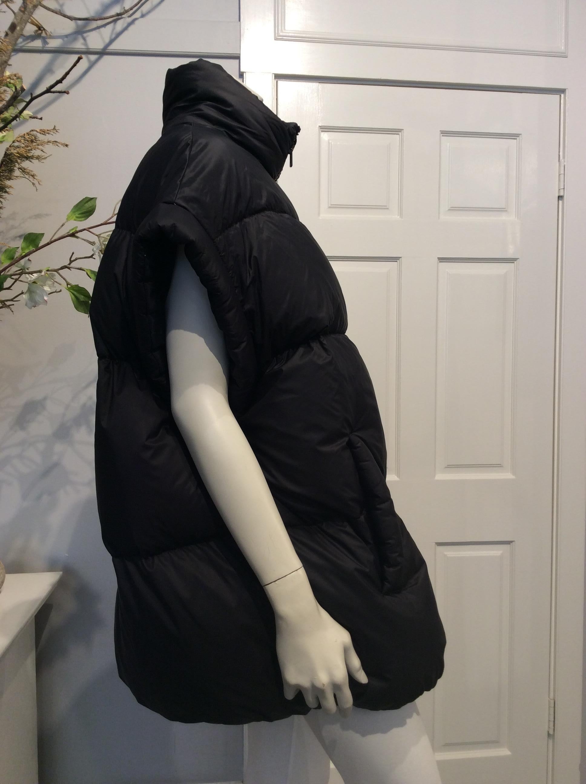 Women's Maison Martin Margiela Black Quilted Polyamide Goose Down Vest Sz42, Us10 For Sale