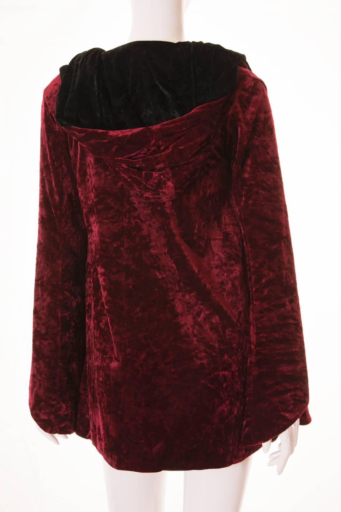 Norma Kamali Crushed Velvet Cape Jacket In Excellent Condition In Brunswick West, Victoria