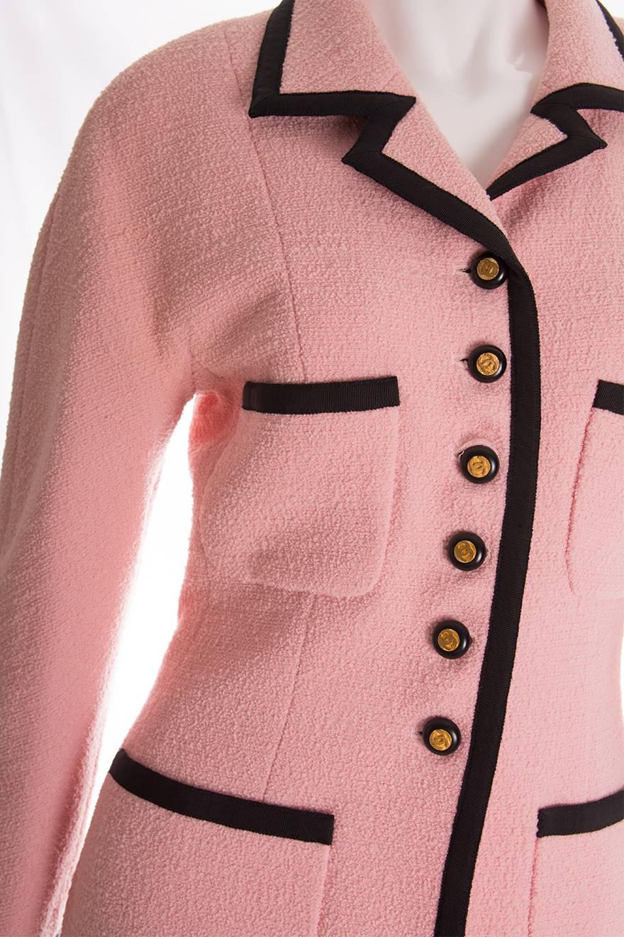 Chanel 1995 Pastel Pink Skirt Suit In Excellent Condition In Brunswick West, Victoria