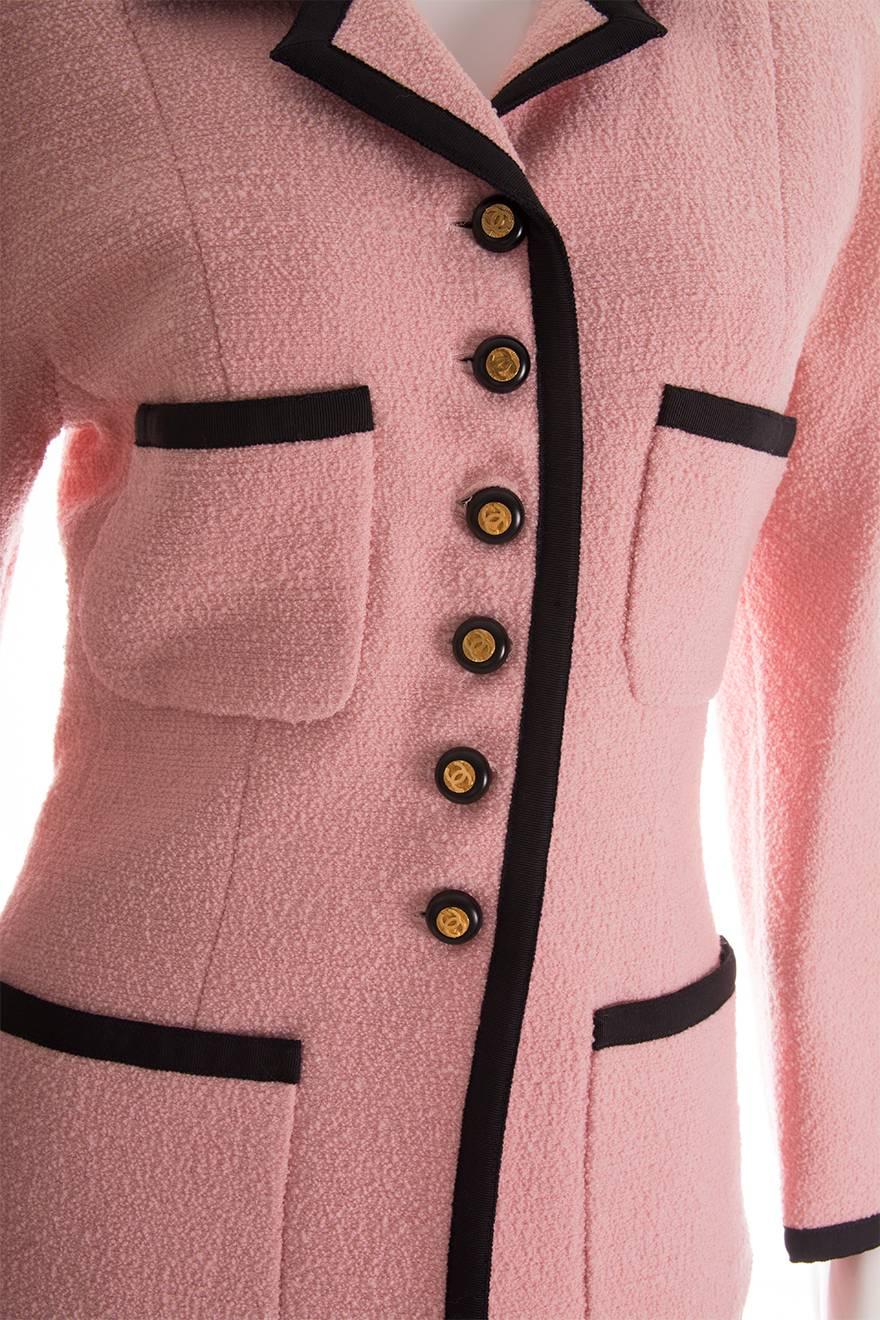 Women's Chanel 1995 Pastel Pink Skirt Suit