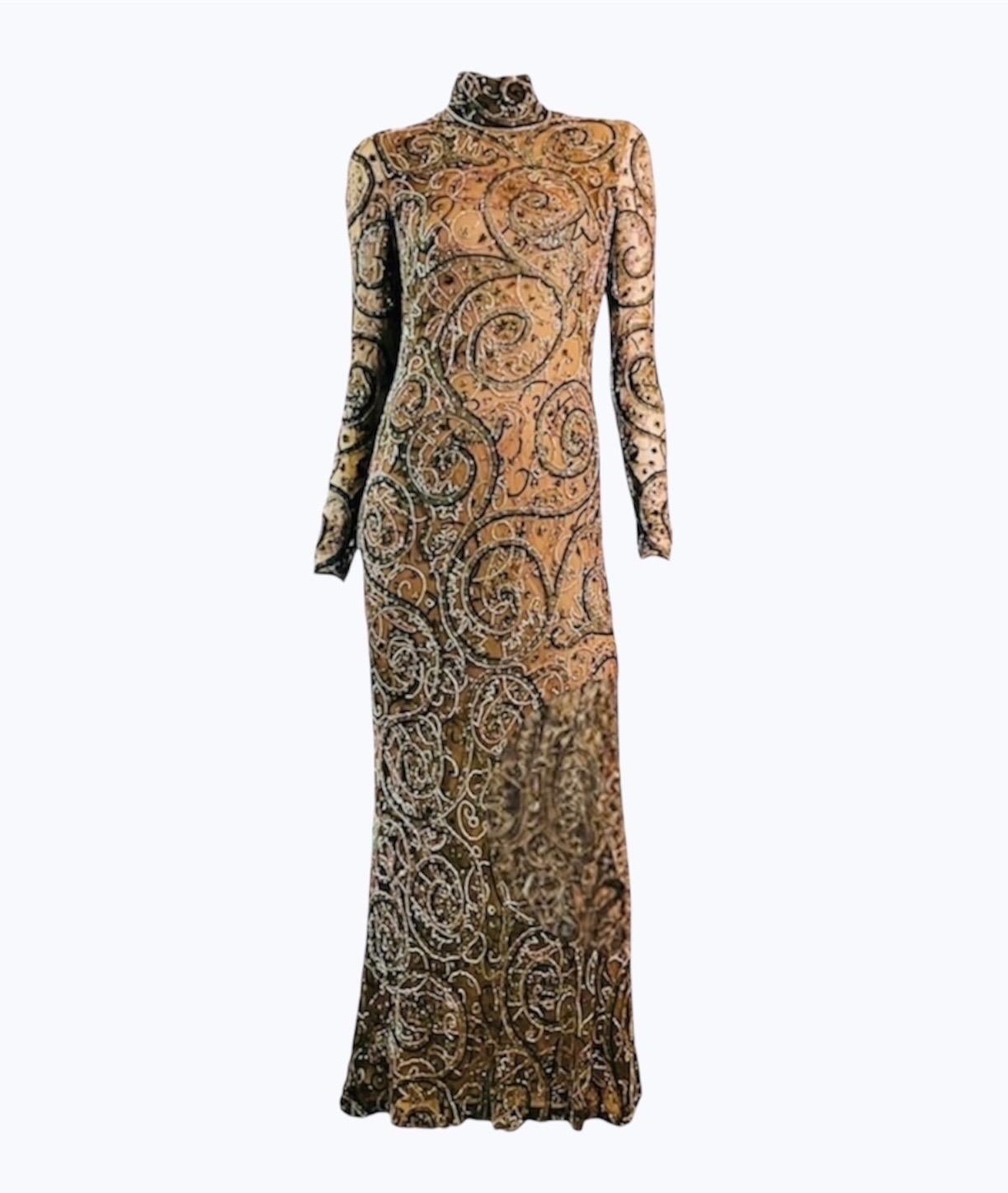 Collectional S Automne 2001 - Robe en soie perlée avec dos ouvert en vente 7