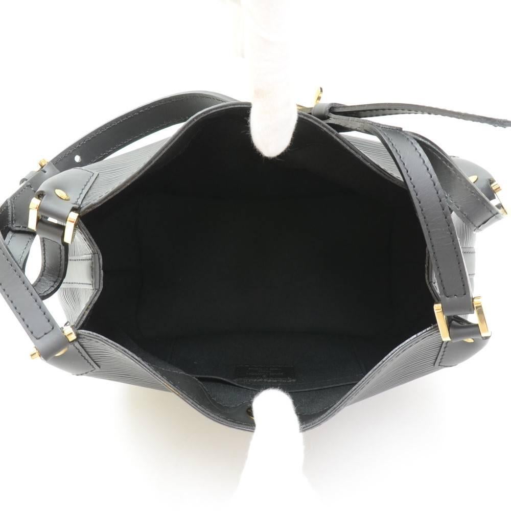 Louis Vuitton Mandara PM Black Epi Leather Shoulder Bag 4