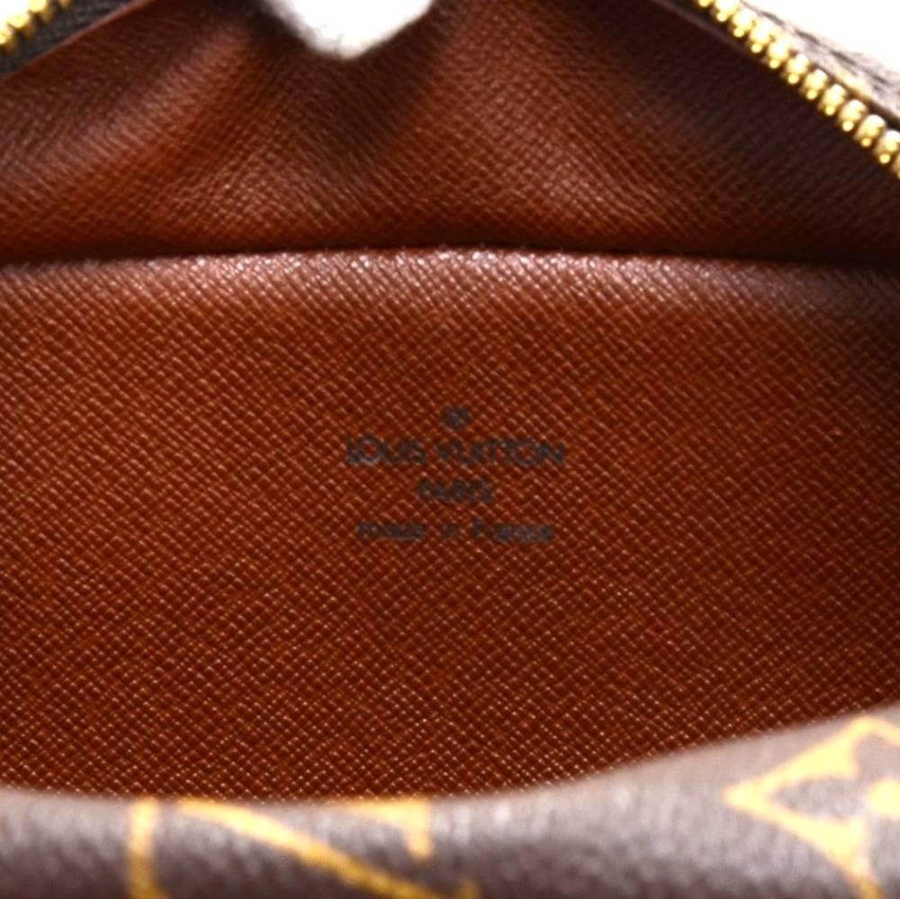 Louis Vuitton Cite MM Monogram Canvas Shoulder Bag 4