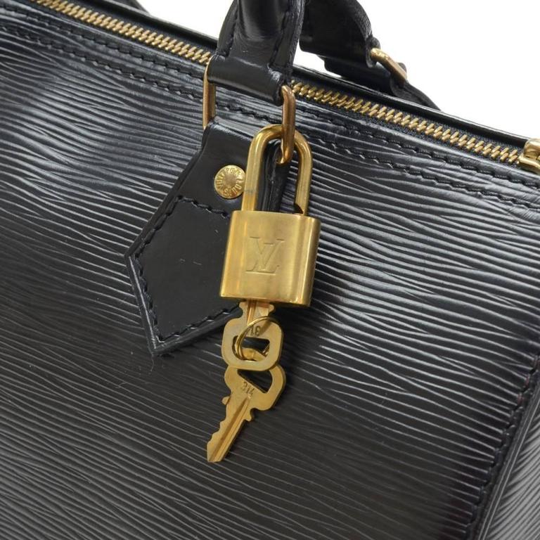 Louis Vuitton Black Epi Leather Speedy 25 | Ville du Muy
