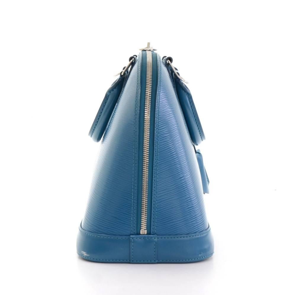 Louis Vuitton Alma NM Blue Cyan Epi Leather Silver Hardware Hand Bag For Sale 1