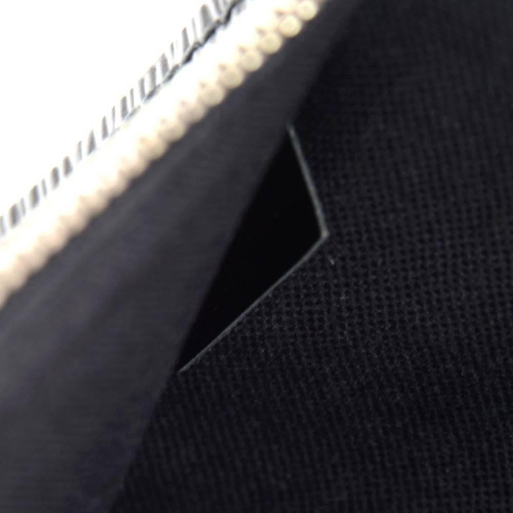 Louis Vuitton Hoche Black Epi Leather Wristlet Clutch Men Bag 2