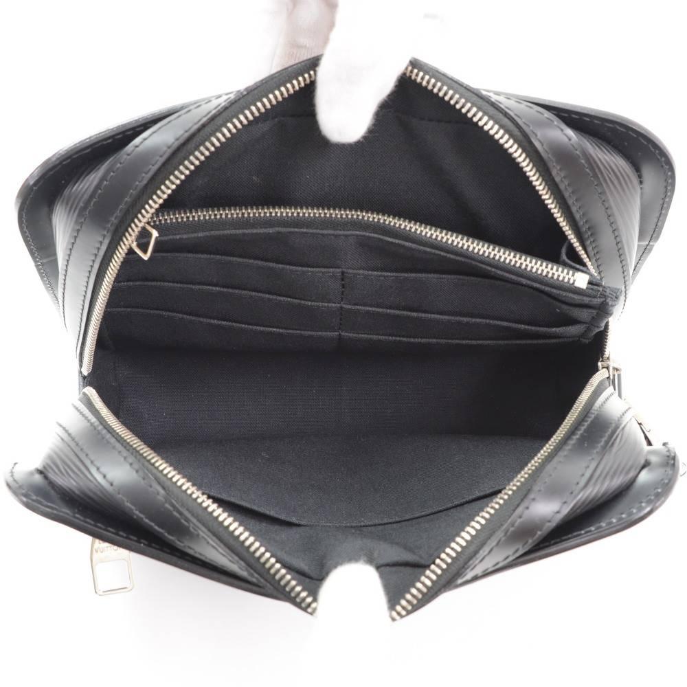 Louis Vuitton Hoche Black Epi Leather Wristlet Clutch Men Bag 3