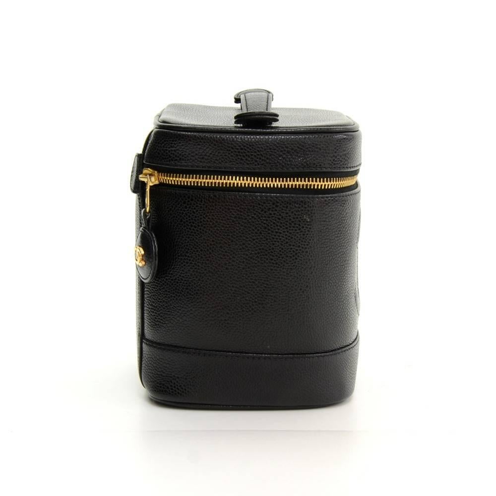 Chanel Vanity Black Caviar Leather Cosmetic Hand Bag In Excellent Condition In Fukuoka, Kyushu