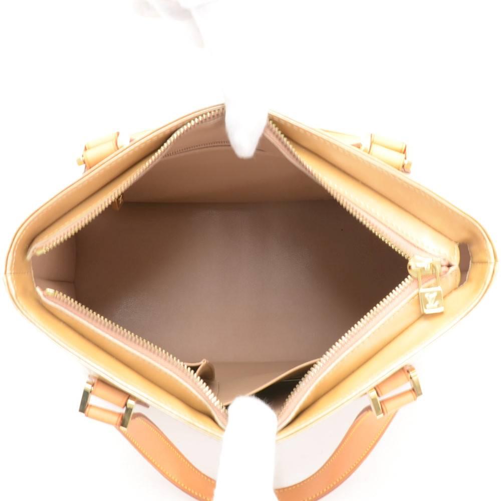 Louis Vuitton Houston Brown Noisette Vernis Leather Shoulder Bag 4