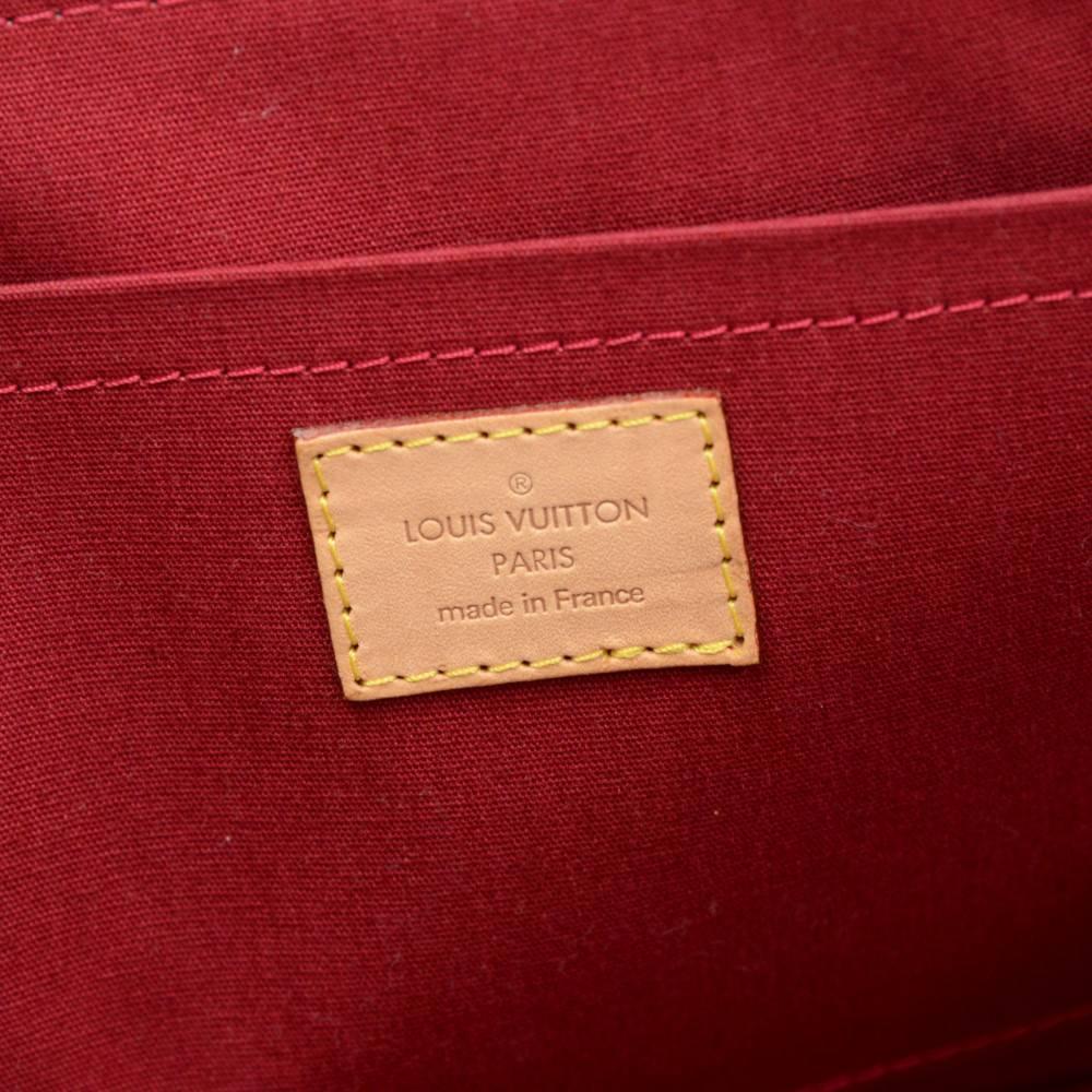 Louis Vuitton Rosewood Avenue Red Pomme D'amour Vernis Leather Shoulder Hand Bag 4