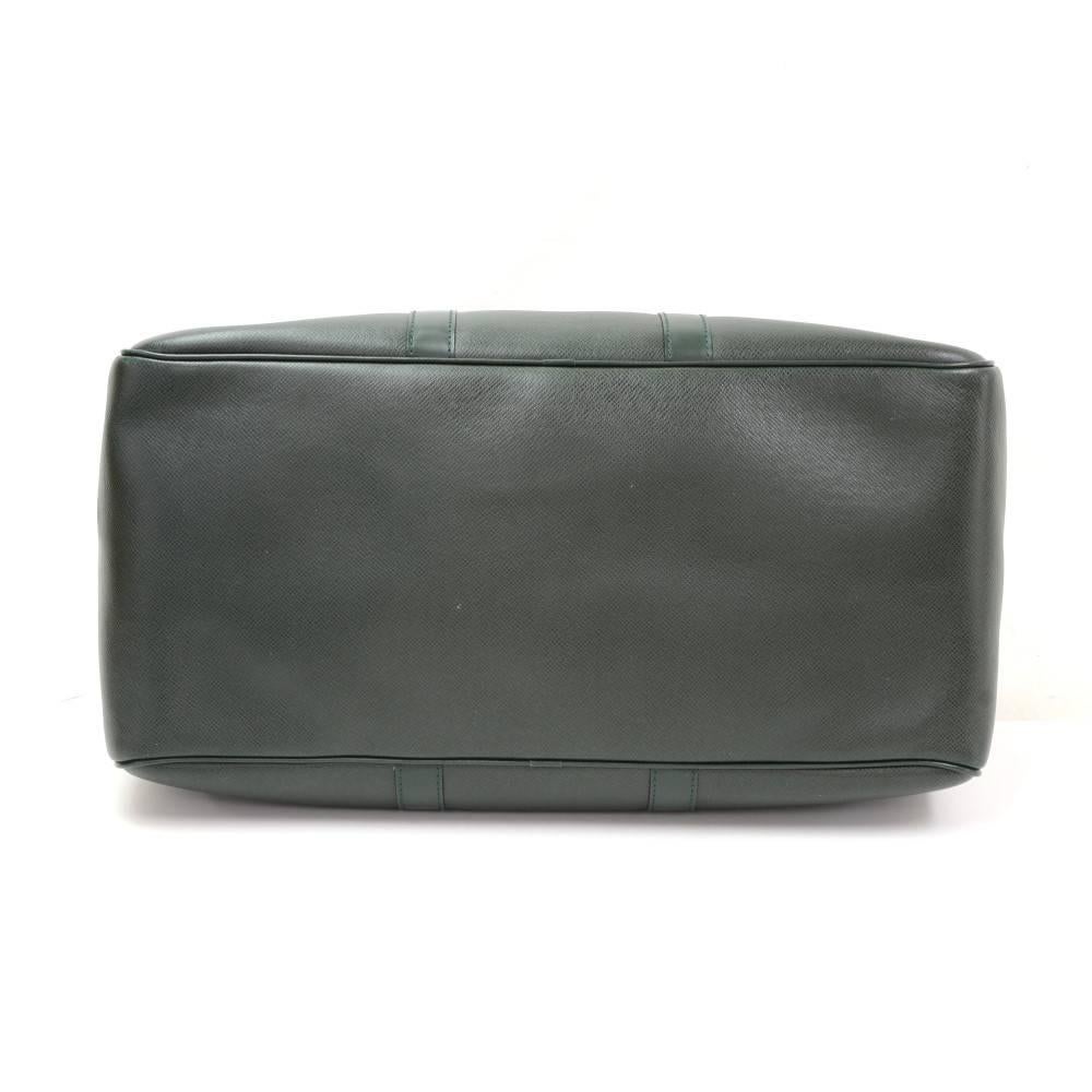 Gray Louis Vuitton Kendall PM Dark Green Taiga Leather Travel Bag