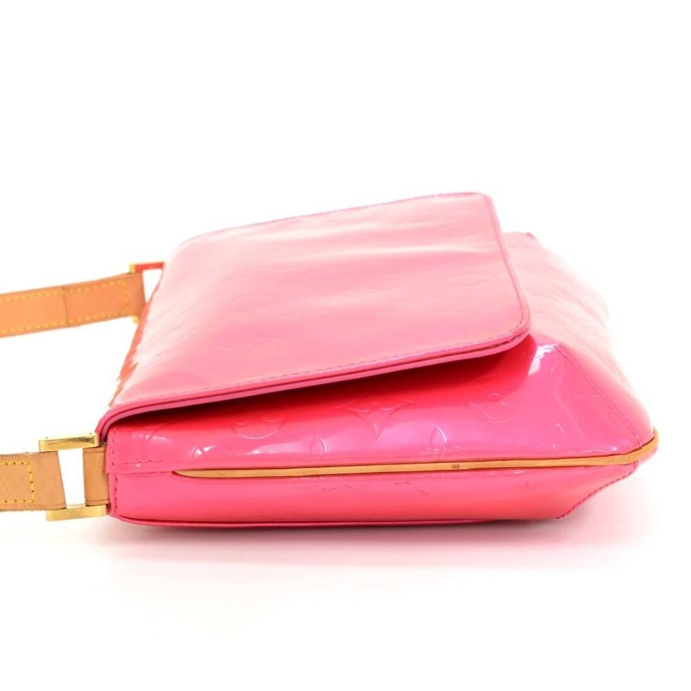 Louis Vuitton Thompson Street Pink Fuchsia Vernis Leather Shoulder Bag In Excellent Condition In Fukuoka, Kyushu