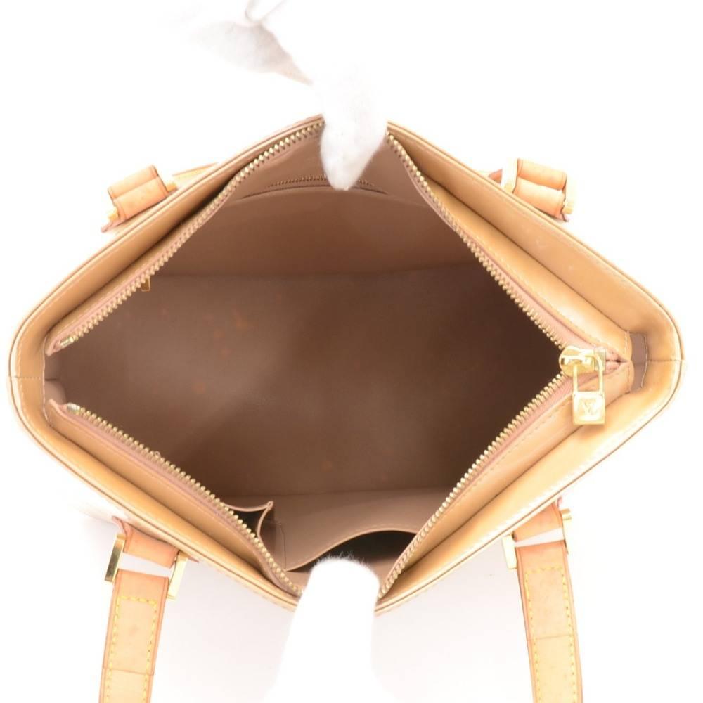 Louis Vuitton Houston Beige Noisette Vernis Leather Shoulder Bag 6