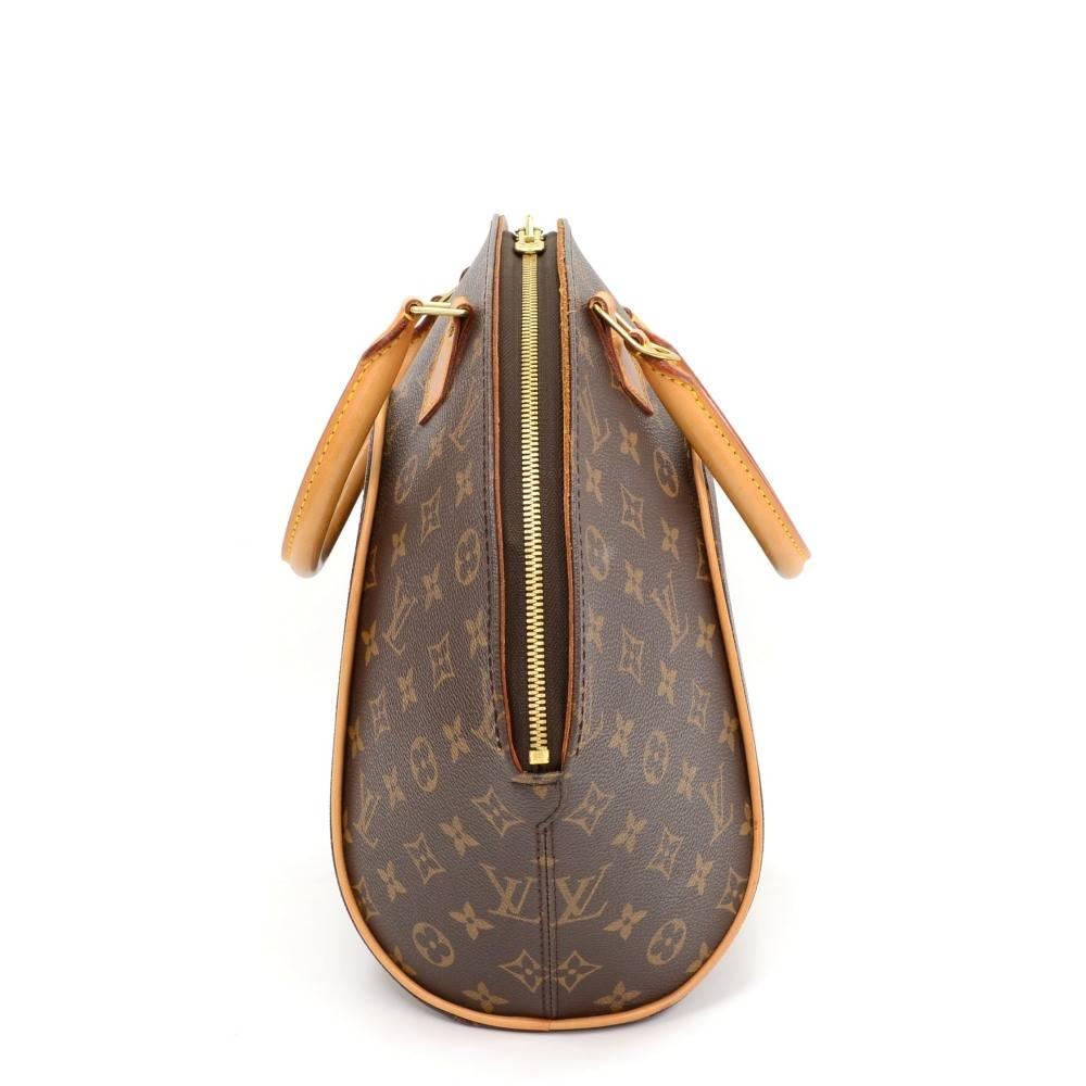 Women's Louis Vuitton Ellipse MM Monogram Canvas Hand Bag