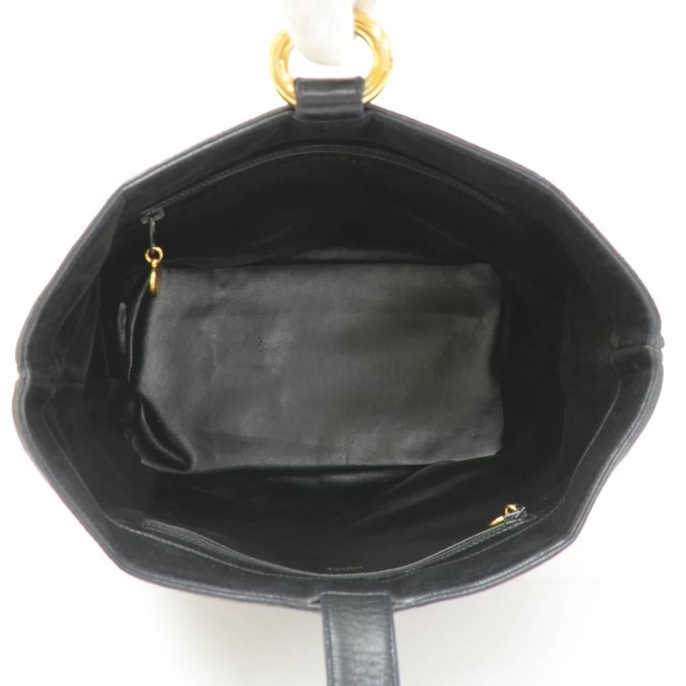 Vintage Chanel Black Leather Shoulder Bucket Bag 6