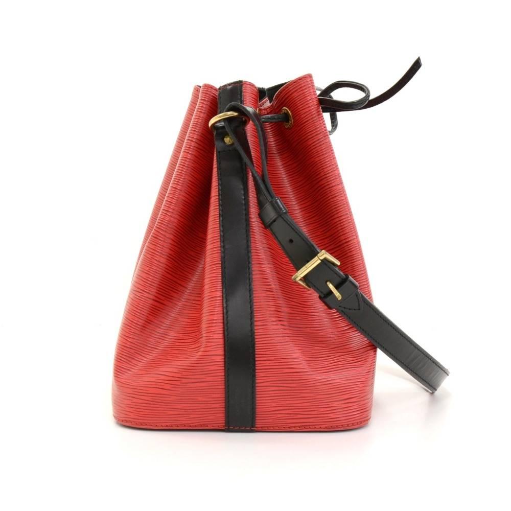 Pink Vintage Louis Vuitton Petit Noe Vio Red x Black Epi Leather Shoulder Bag