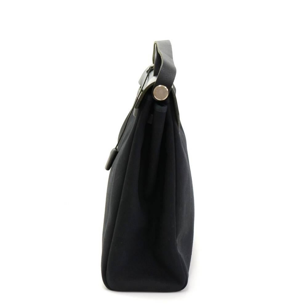 Hermes Herbag MM 2 in 1 Black Canvas Leather Shoulder Hand Bag In Good Condition In Fukuoka, Kyushu